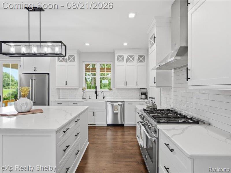 70336 Welding Road Property Photo 9
