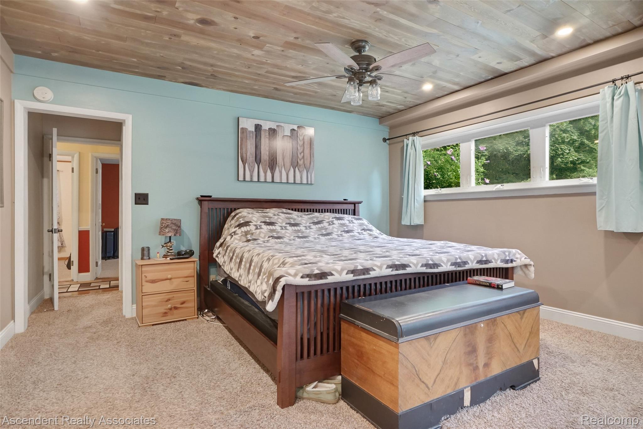 6157 Blue Beech Court Property Photo 13