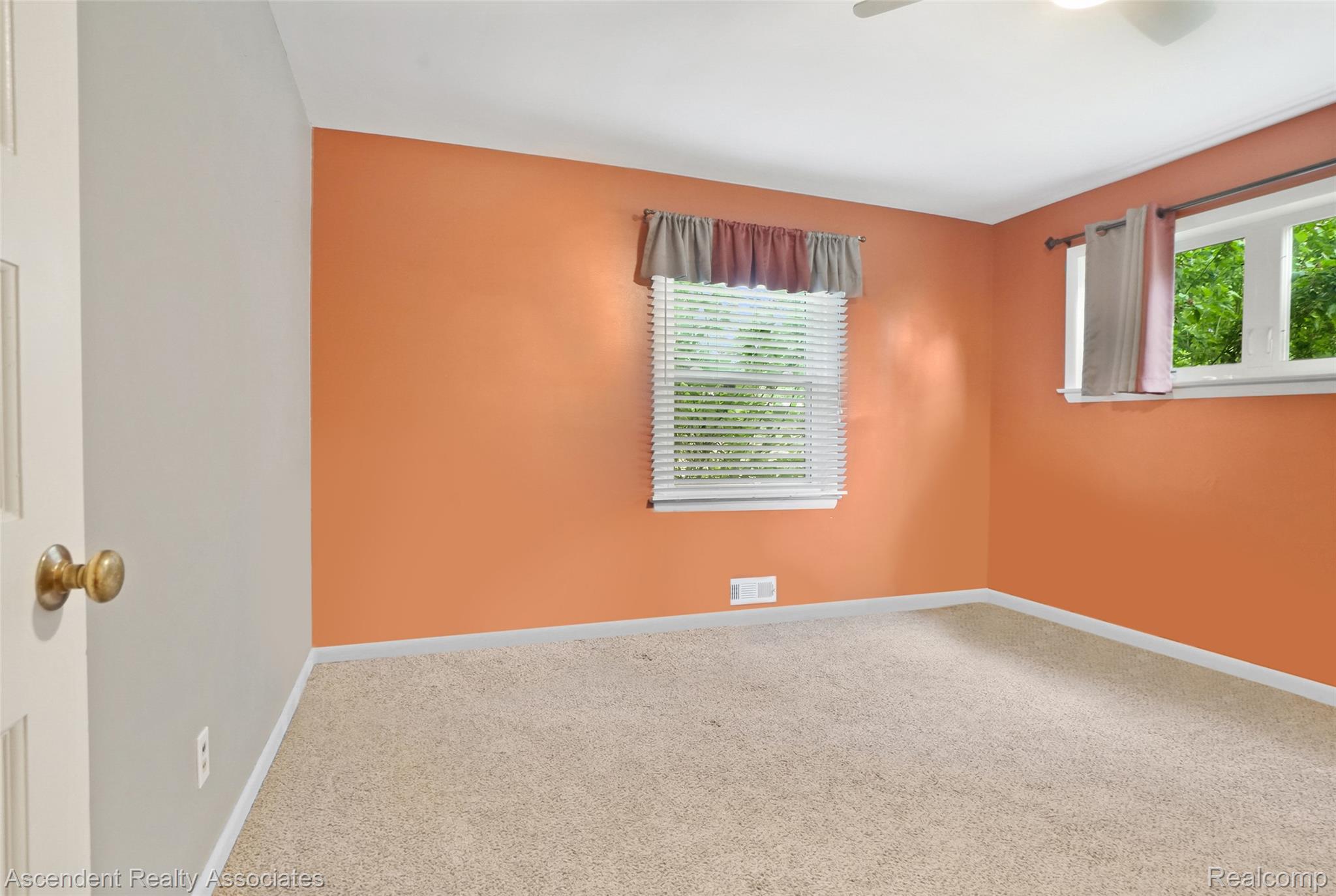 6157 Blue Beech Court Property Photo 15