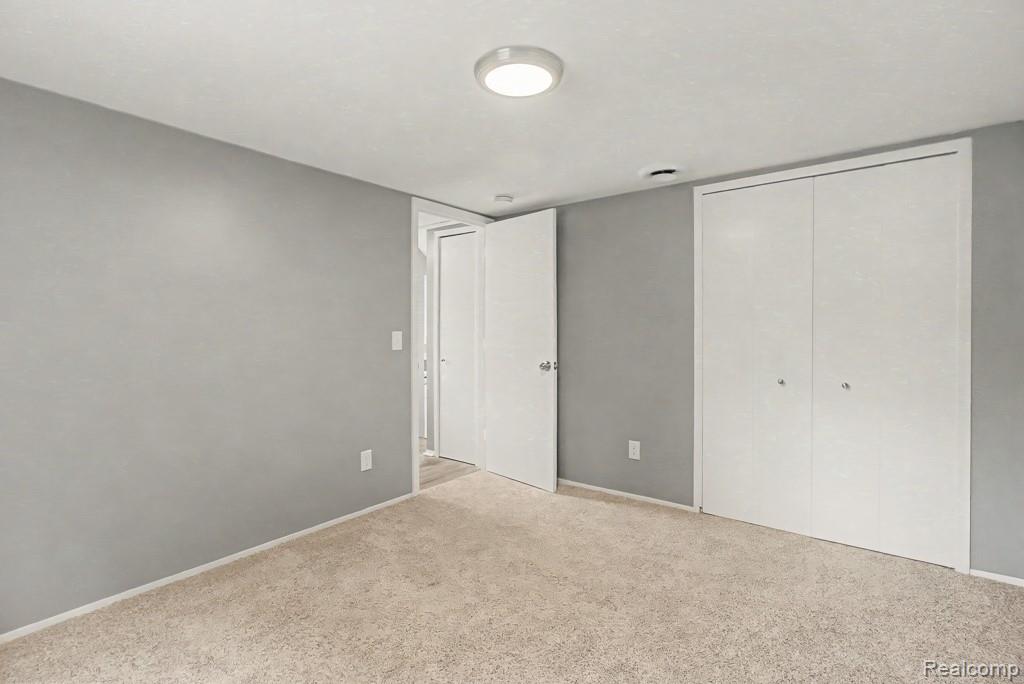 2510 Lakeside Drive Property Photo 16