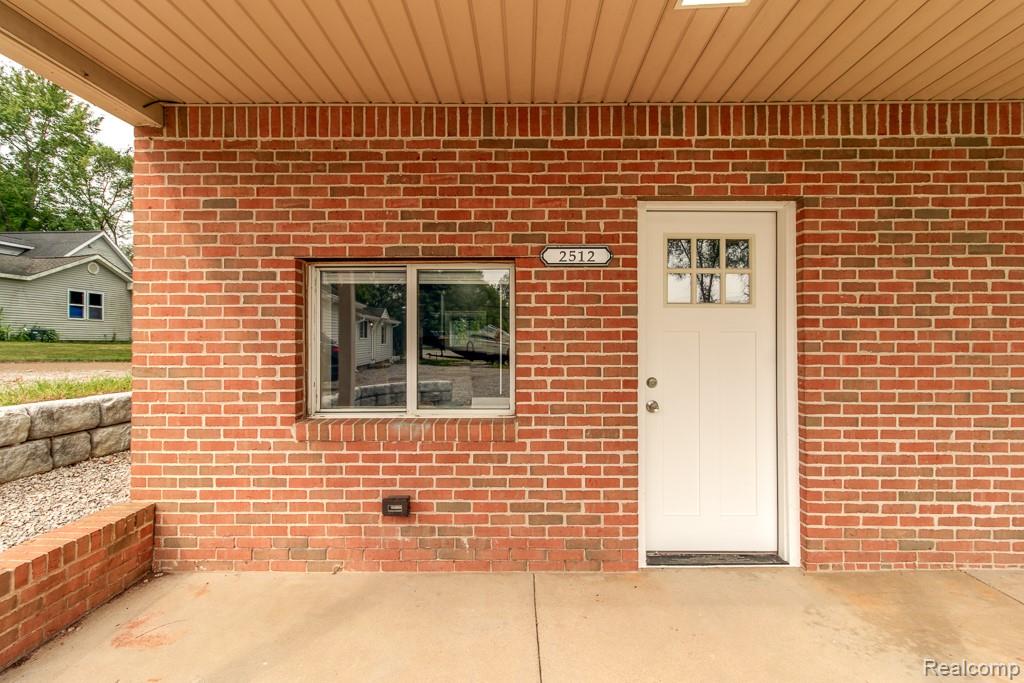 2510 Lakeside Drive Property Photo 22