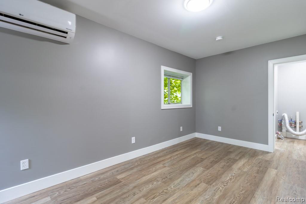 2510 Lakeside Drive Property Photo 46