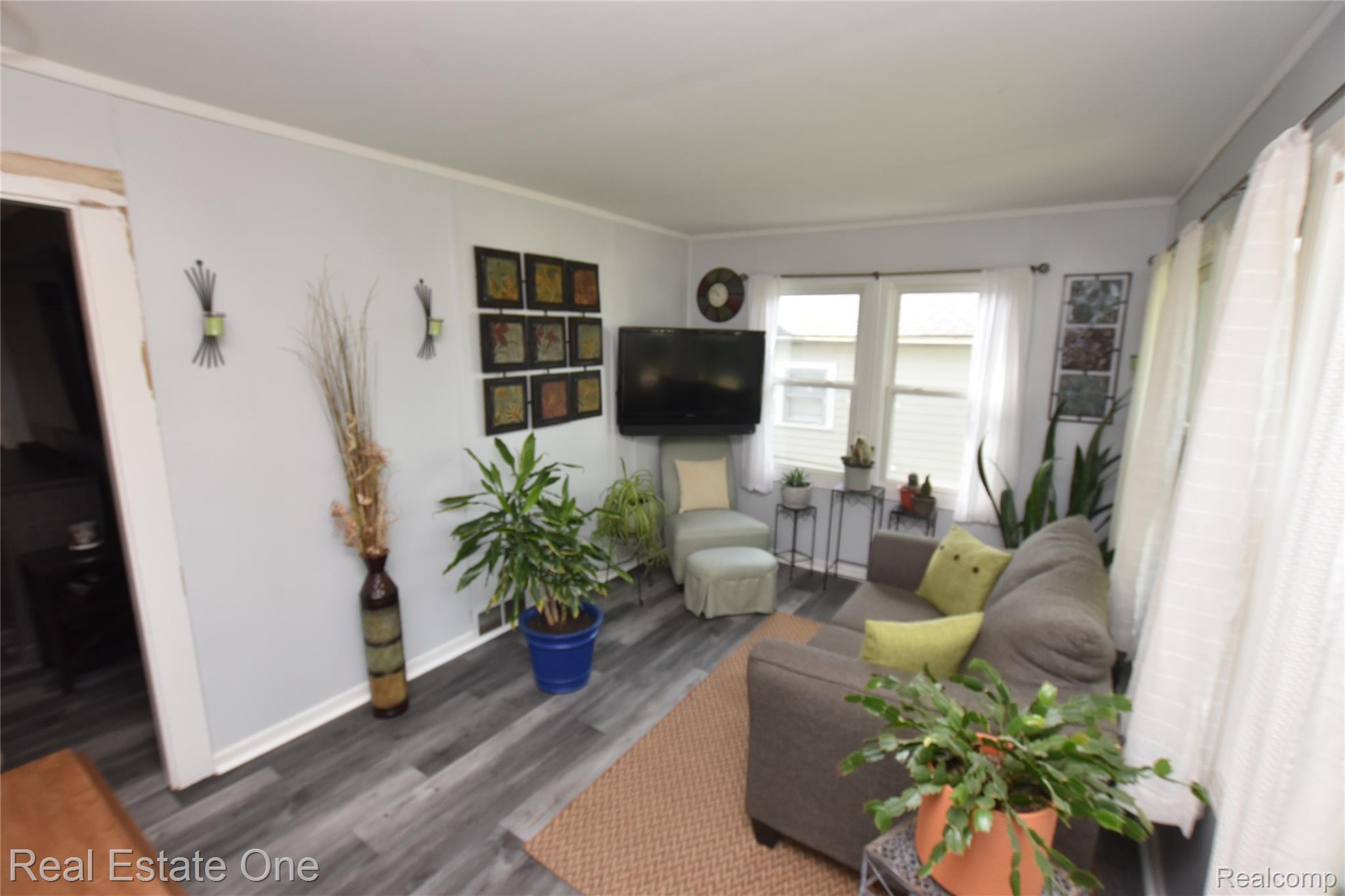 763 S Winding Drive Property Photo 11