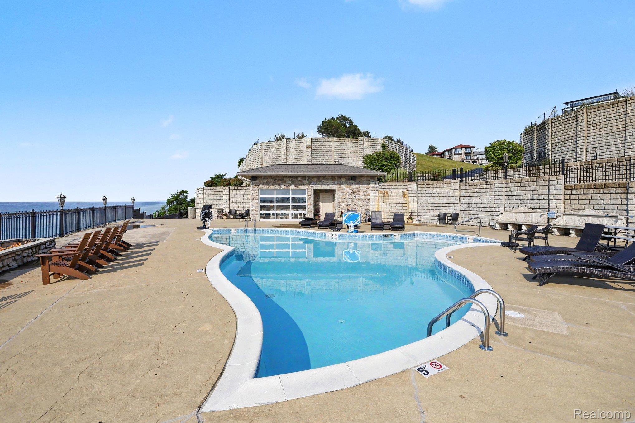 603 Sul Lago Property Photo 15