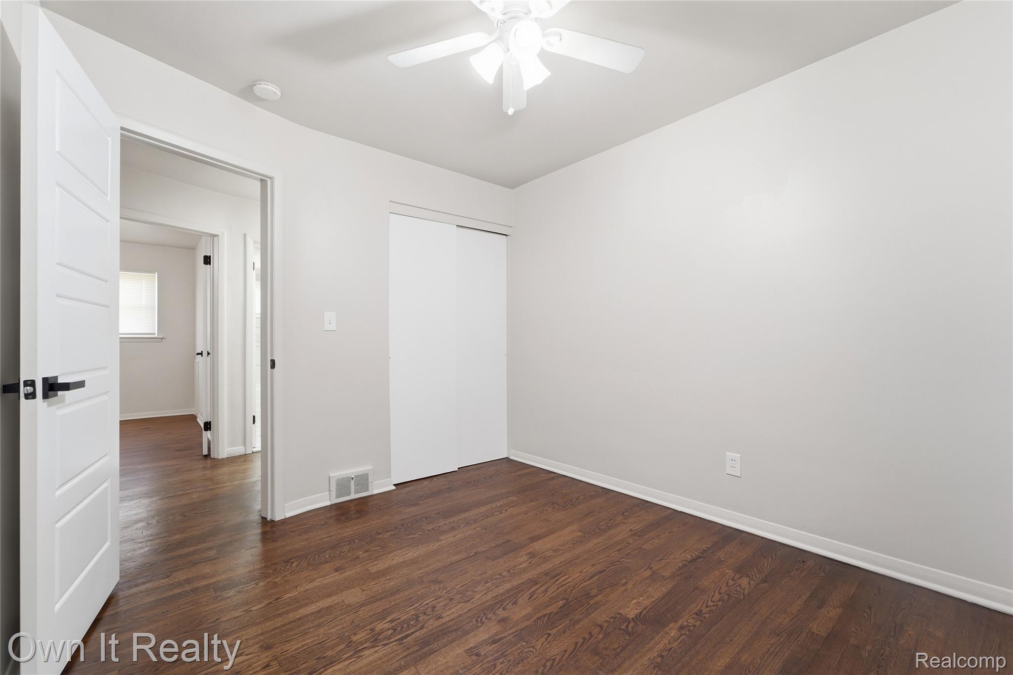 24985 Mabray Avenue Property Photo 10