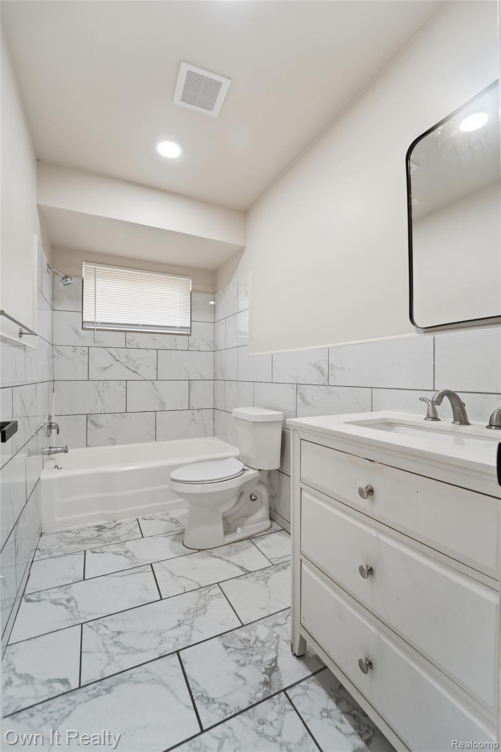 24985 Mabray Avenue Property Photo 13