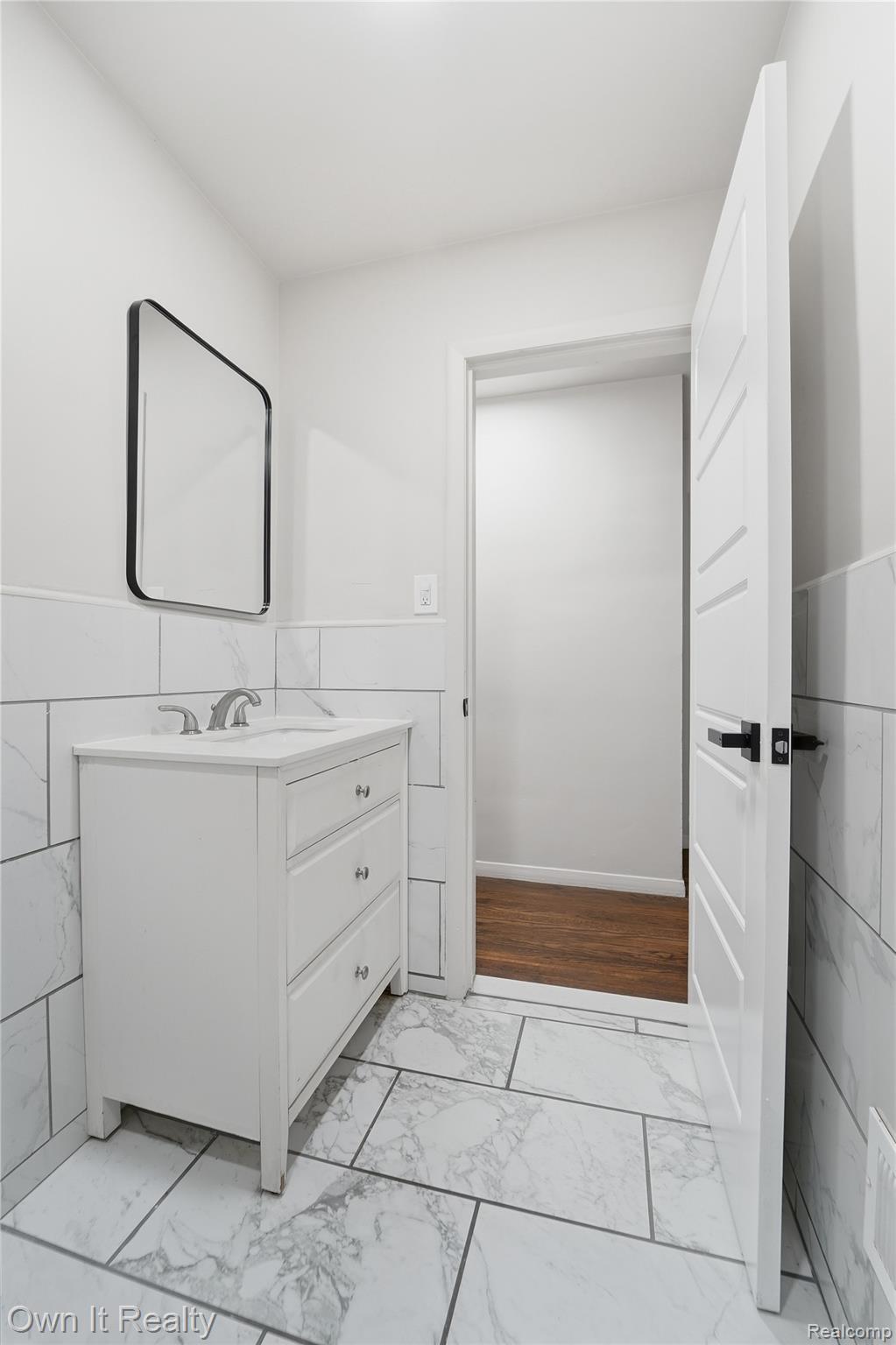 24985 Mabray Avenue Property Photo 14