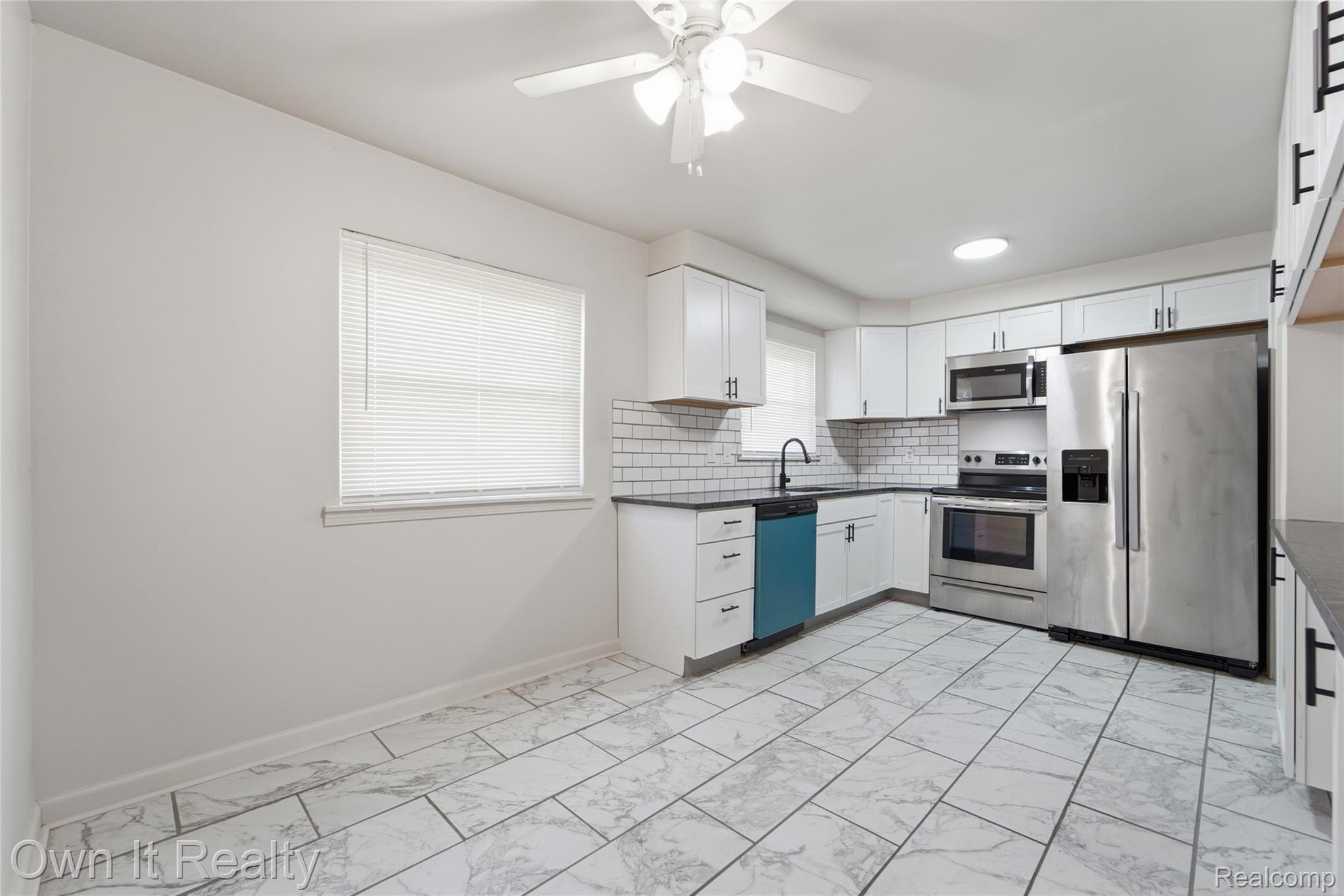24985 Mabray Avenue Property Photo 15