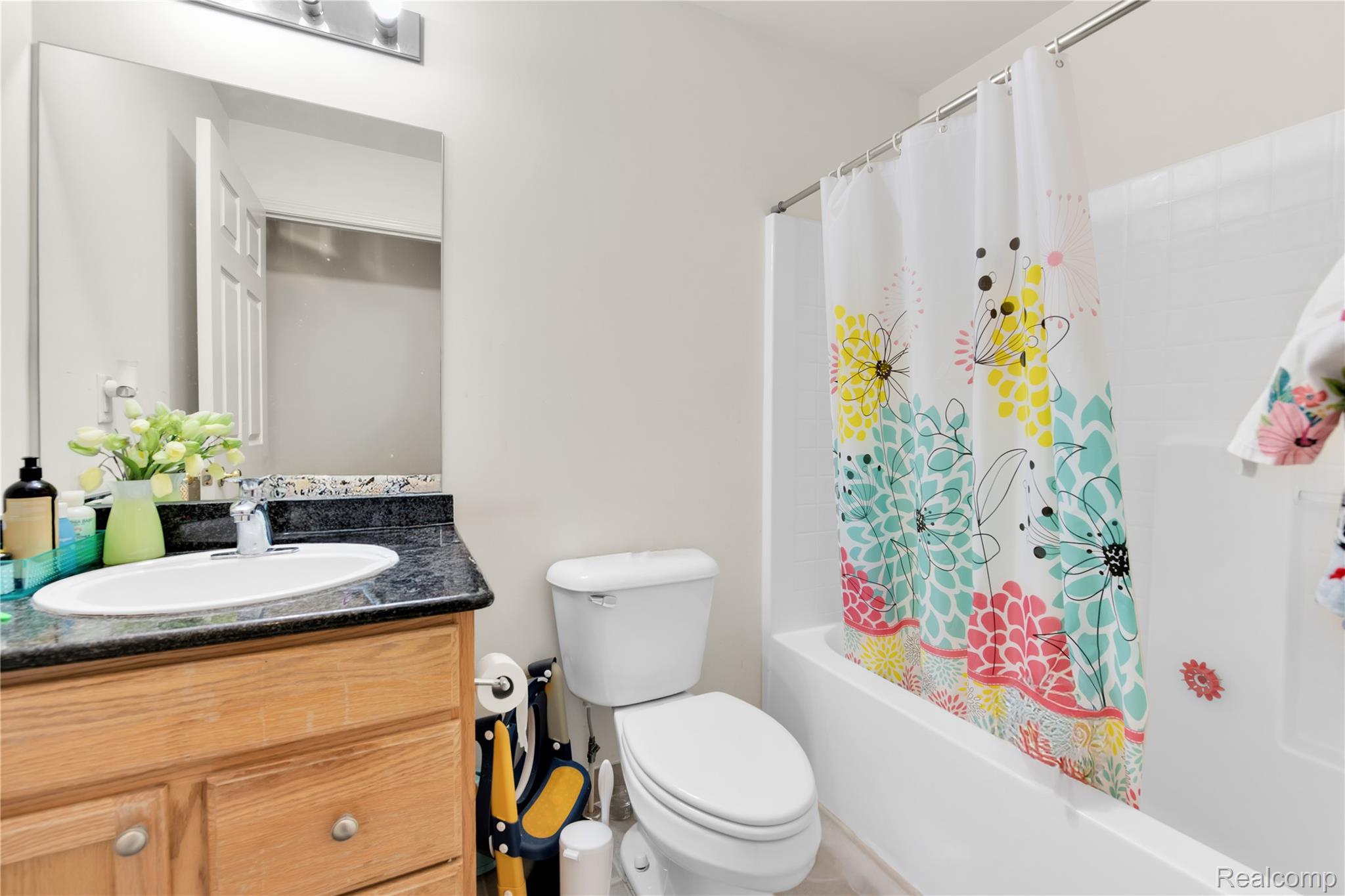 28553 Carlton Way Drive Property Photo 13