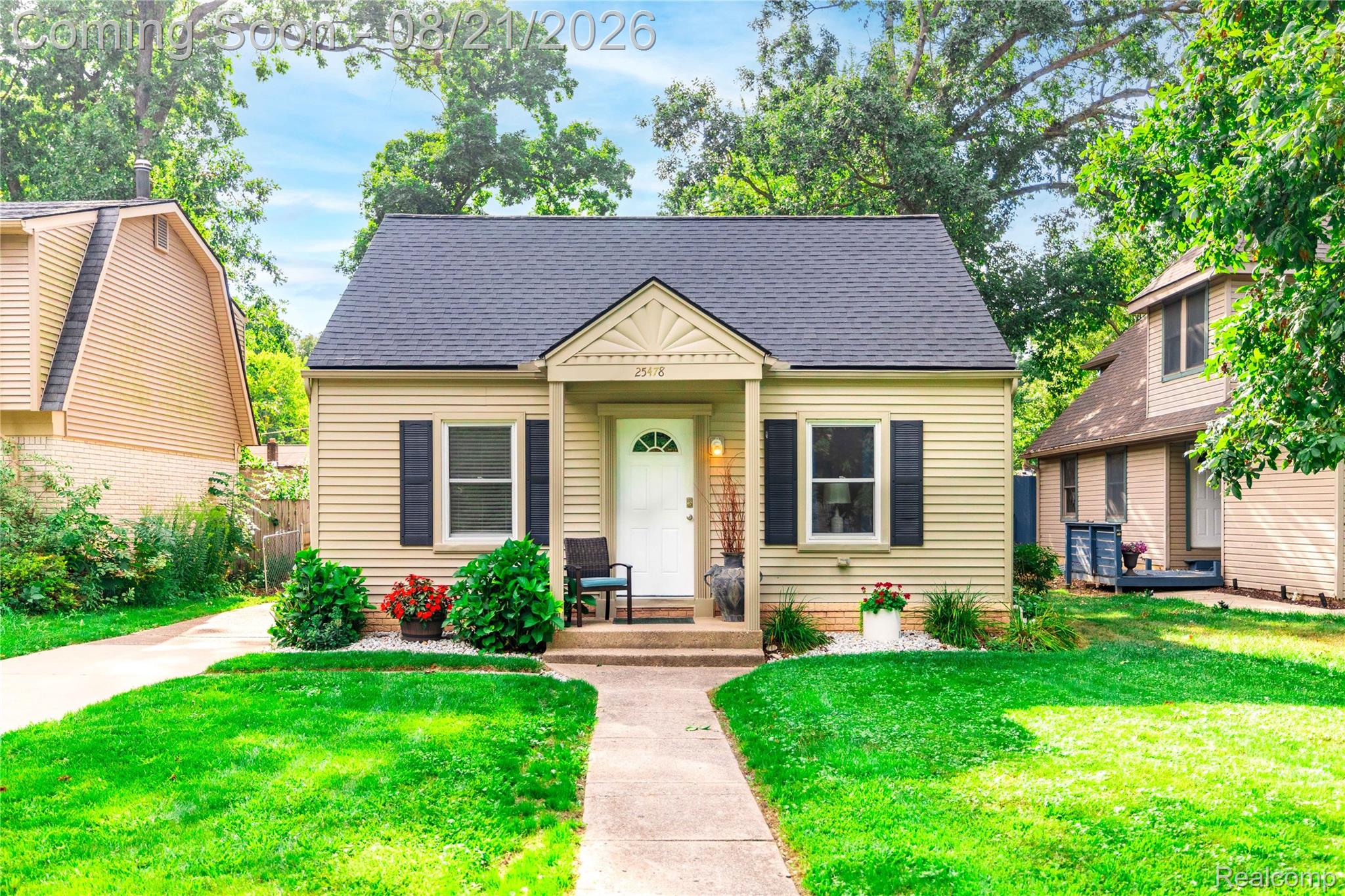 25478 6th Street Property Photo 1