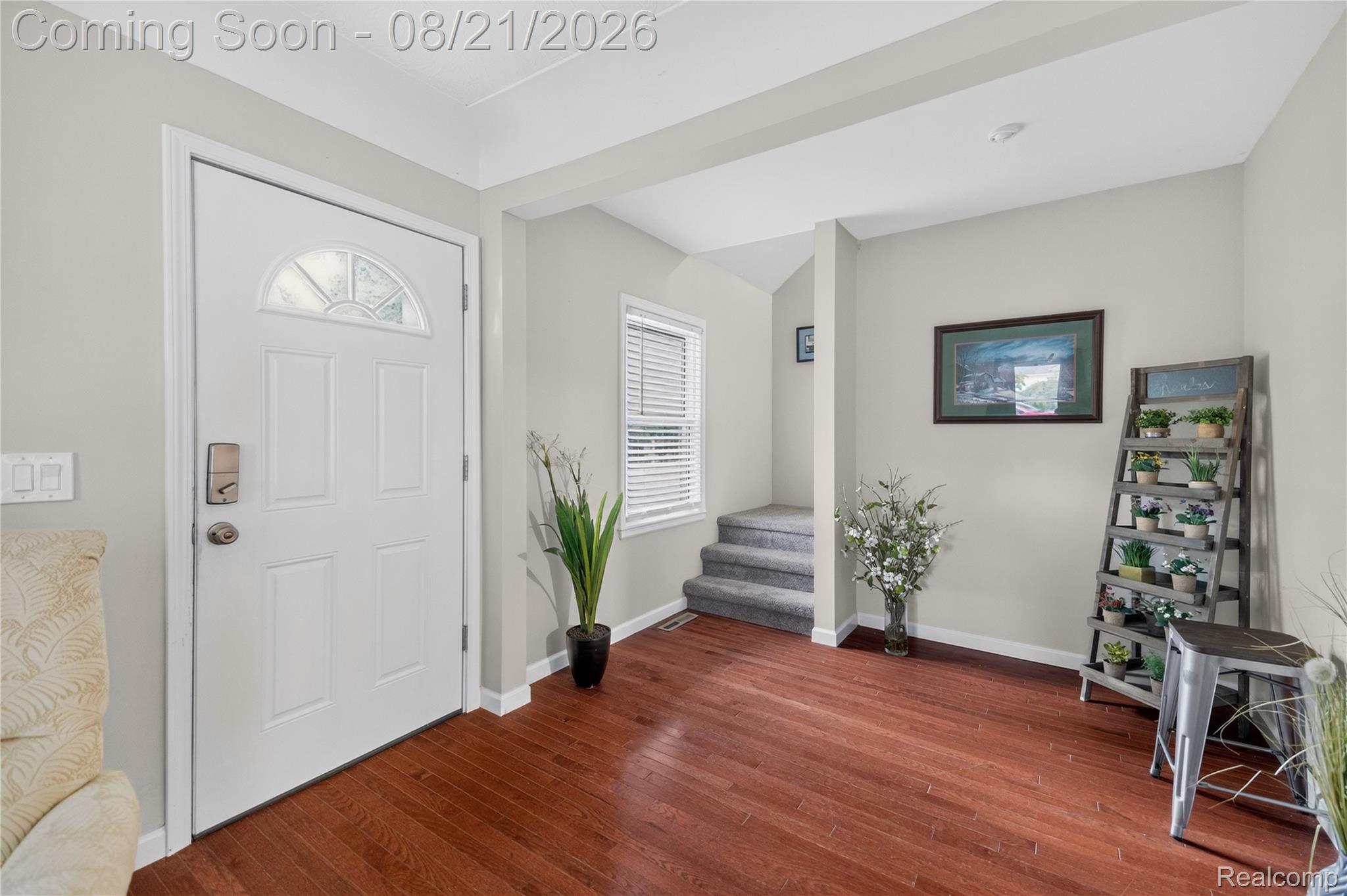 25478 6th Street Property Photo 4
