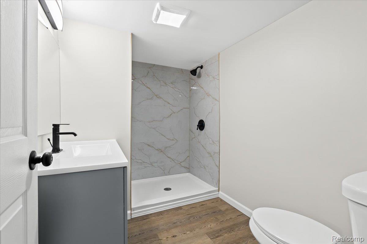 15100 Hubbell Street Property Photo 12