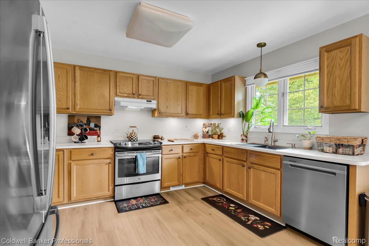 2736 Winter Garden Court Property Photo 14