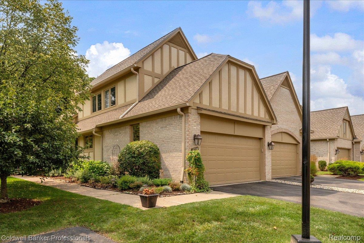 2736 Winter Garden Court Property Photo 35