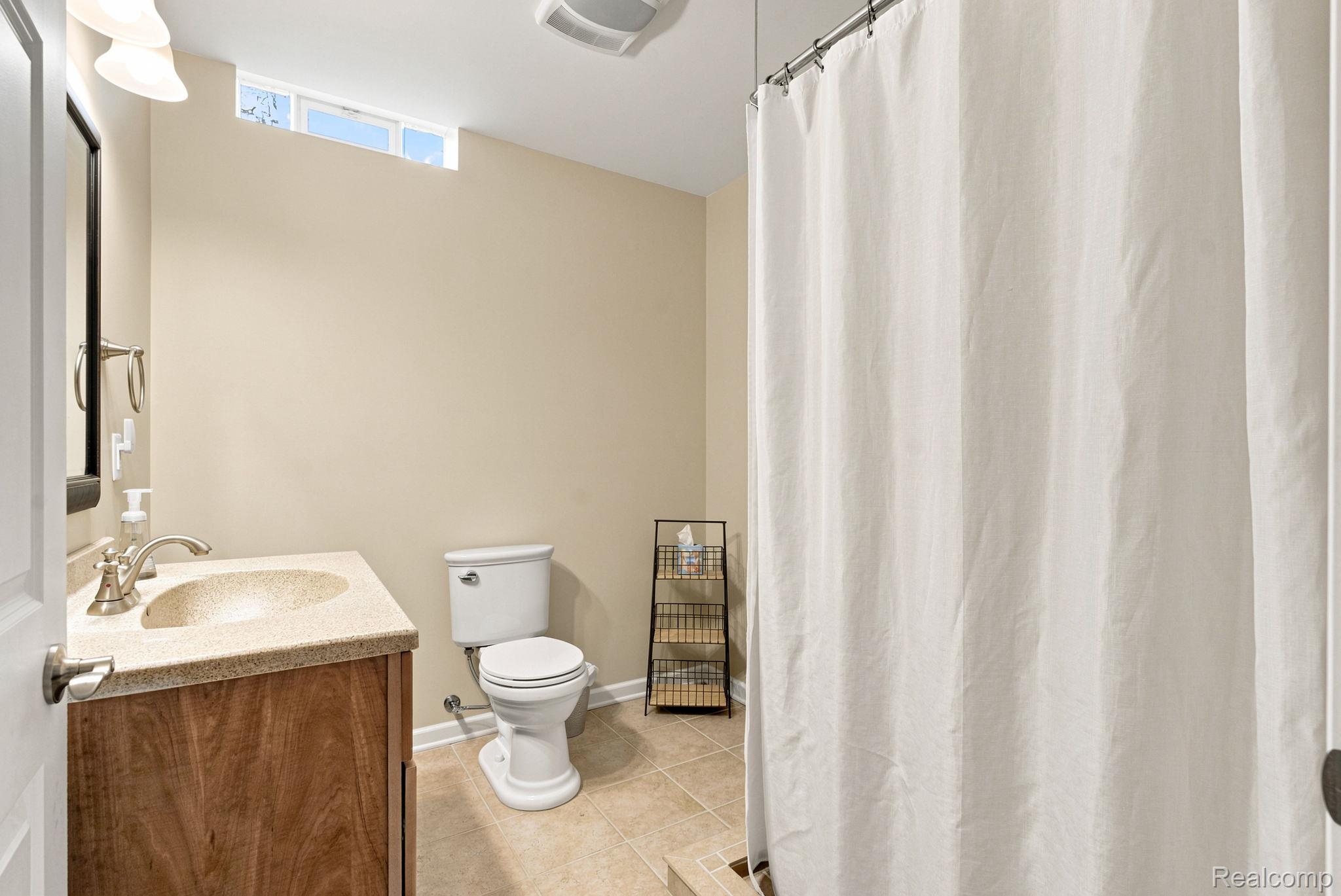 2253 Renee Drive Property Photo 60