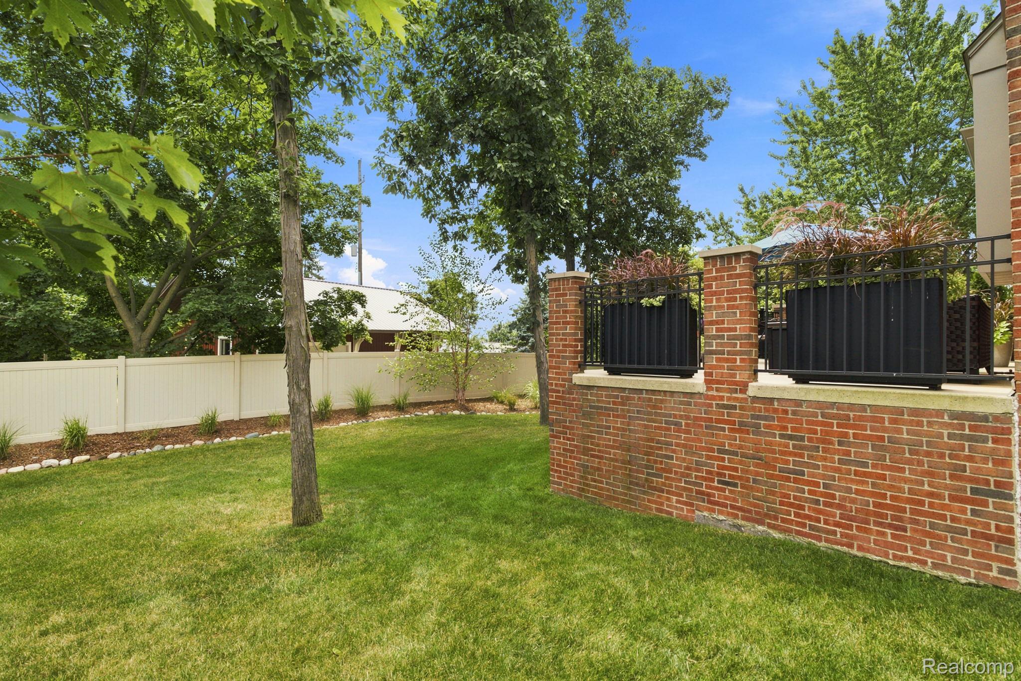 2253 Renee Drive Property Photo 67