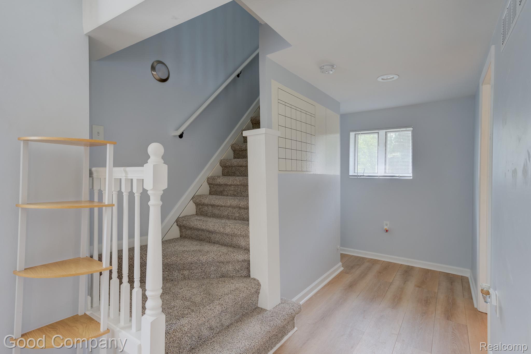 1269 Rochester Road Property Photo 14