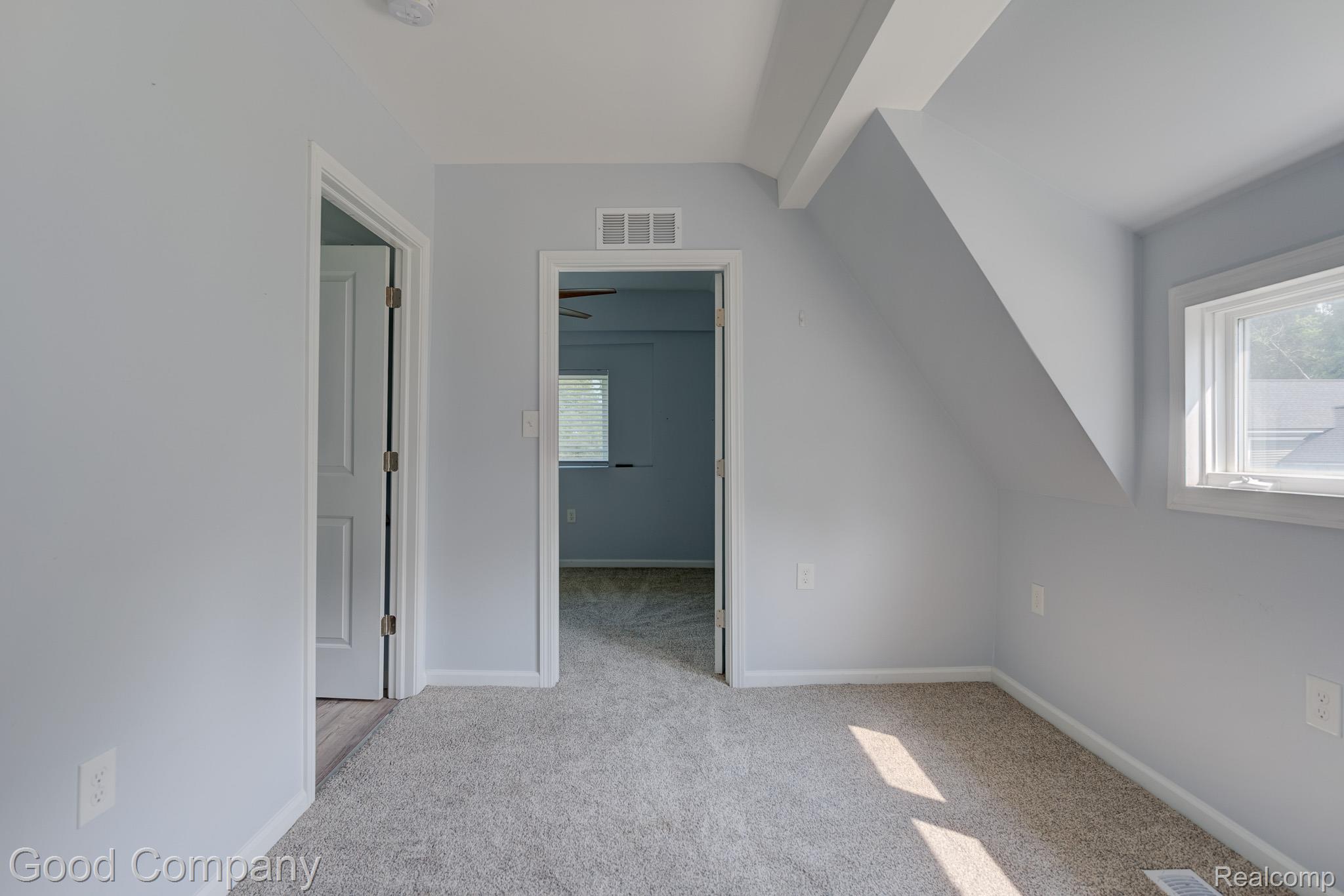 1269 Rochester Road Property Photo 24