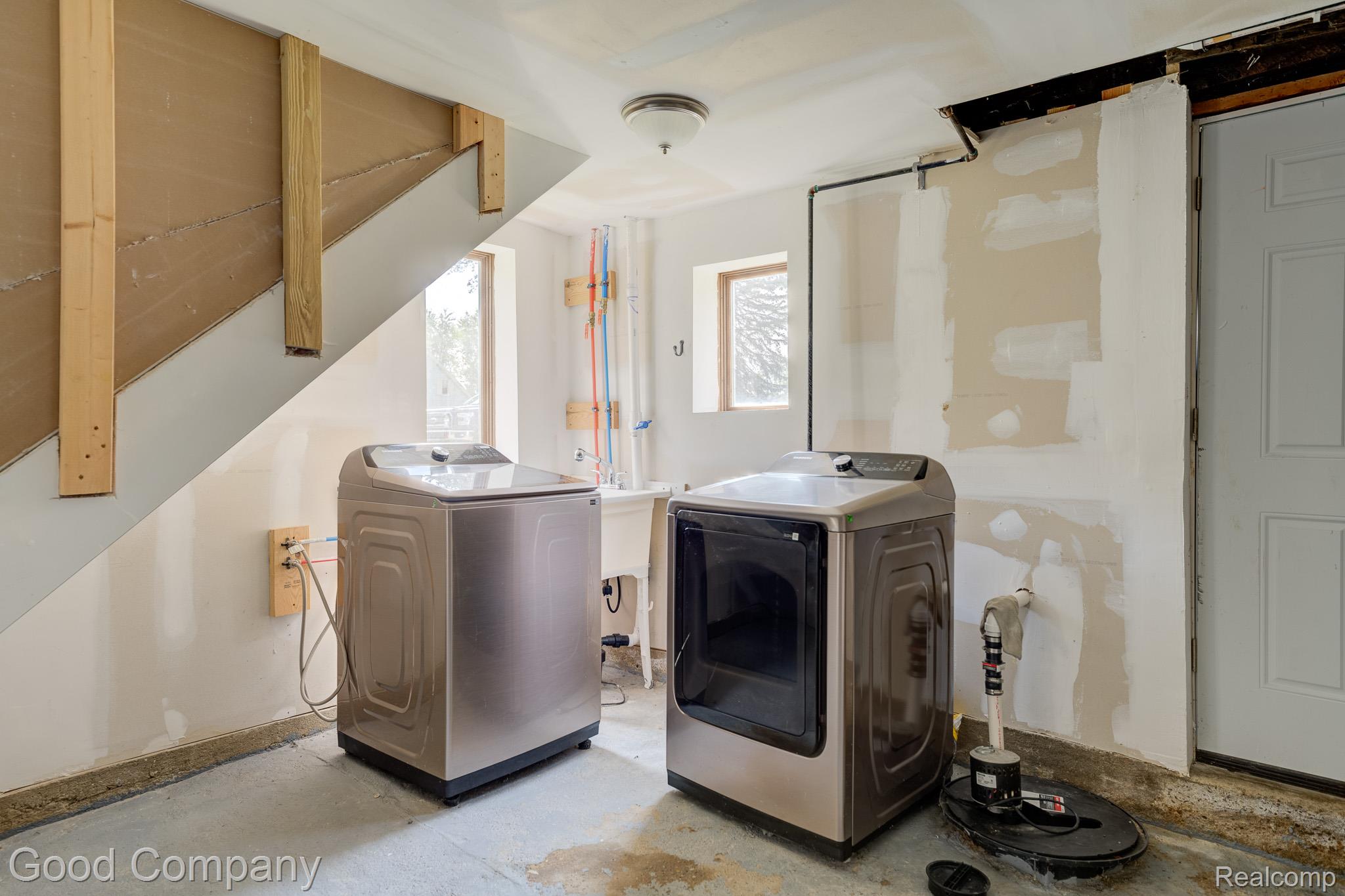 1269 Rochester Road Property Photo 34