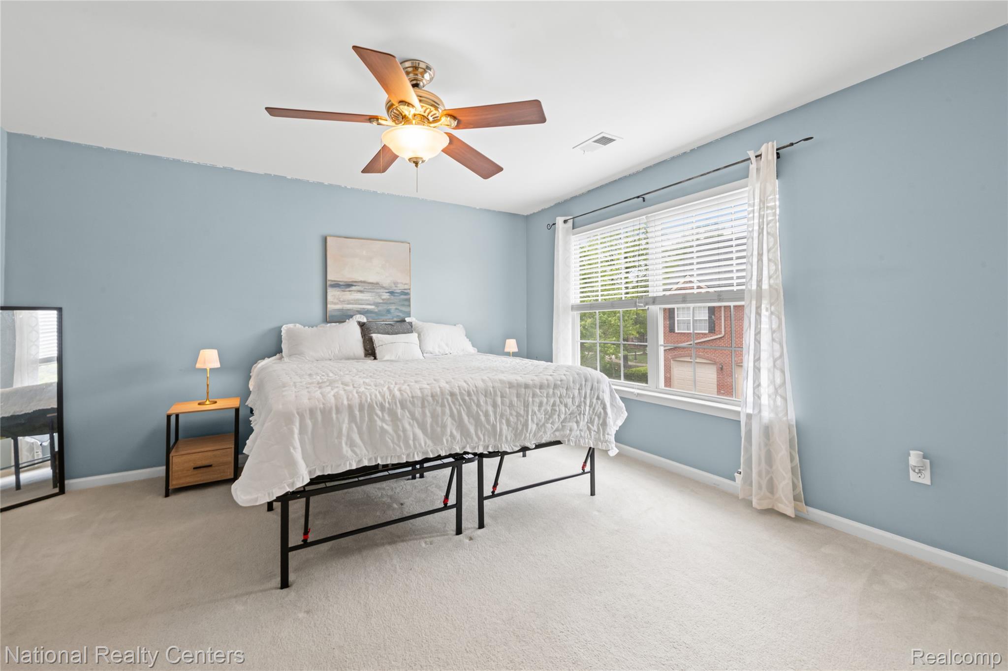 4048 Berkeley Avenue Property Photo 15