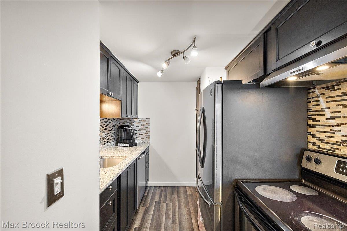 1300 E Lafayette Street 1509 Property Photo 12