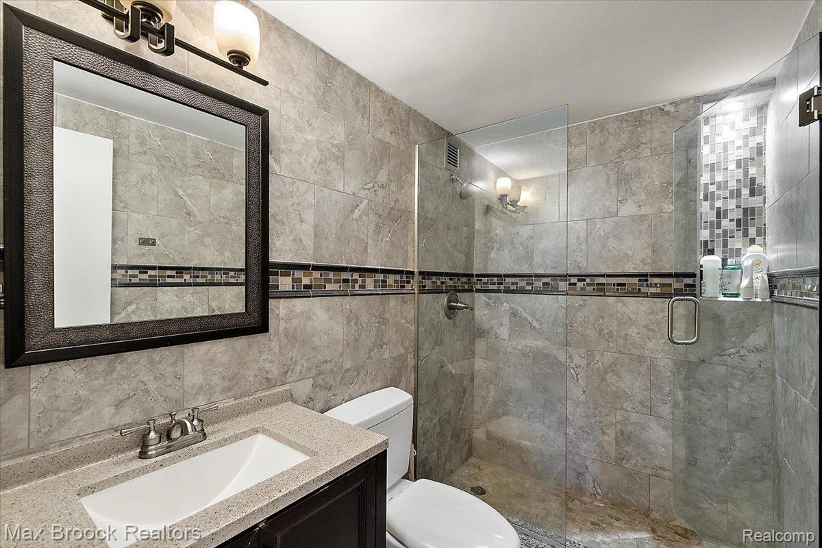 1300 E Lafayette Street 1509 Property Photo 20