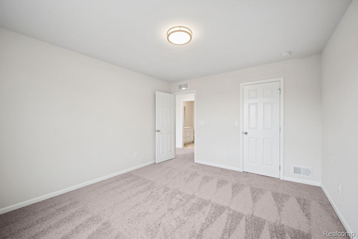 709 Whisperwood Way Property Photo 20