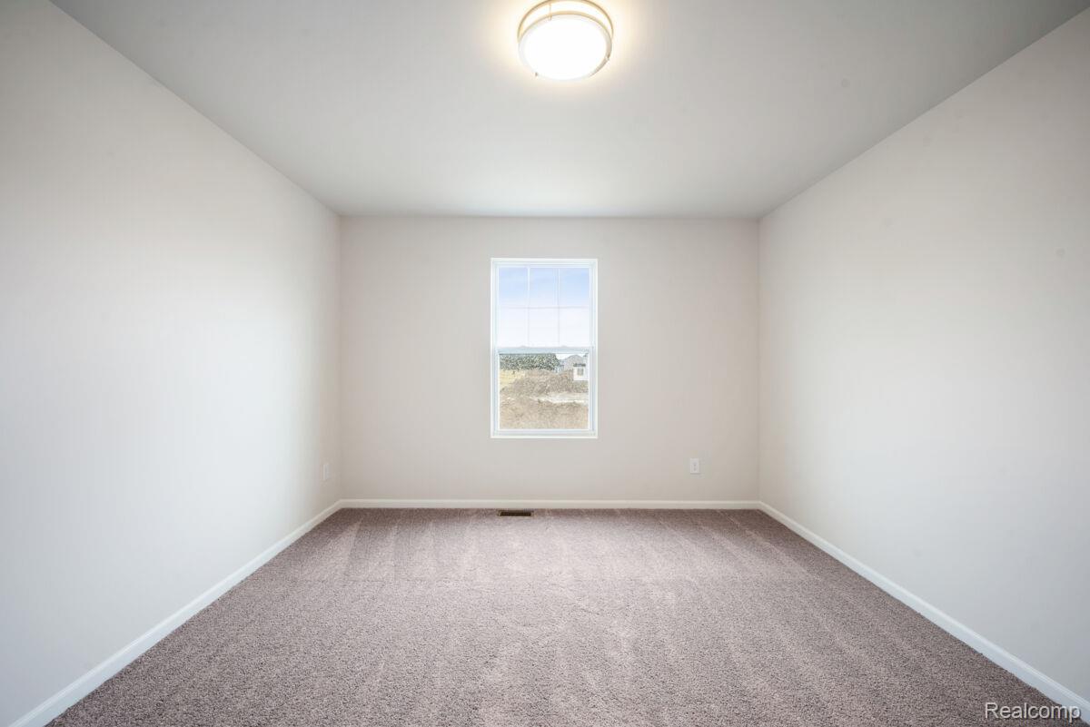 709 Whisperwood Way Property Photo 25