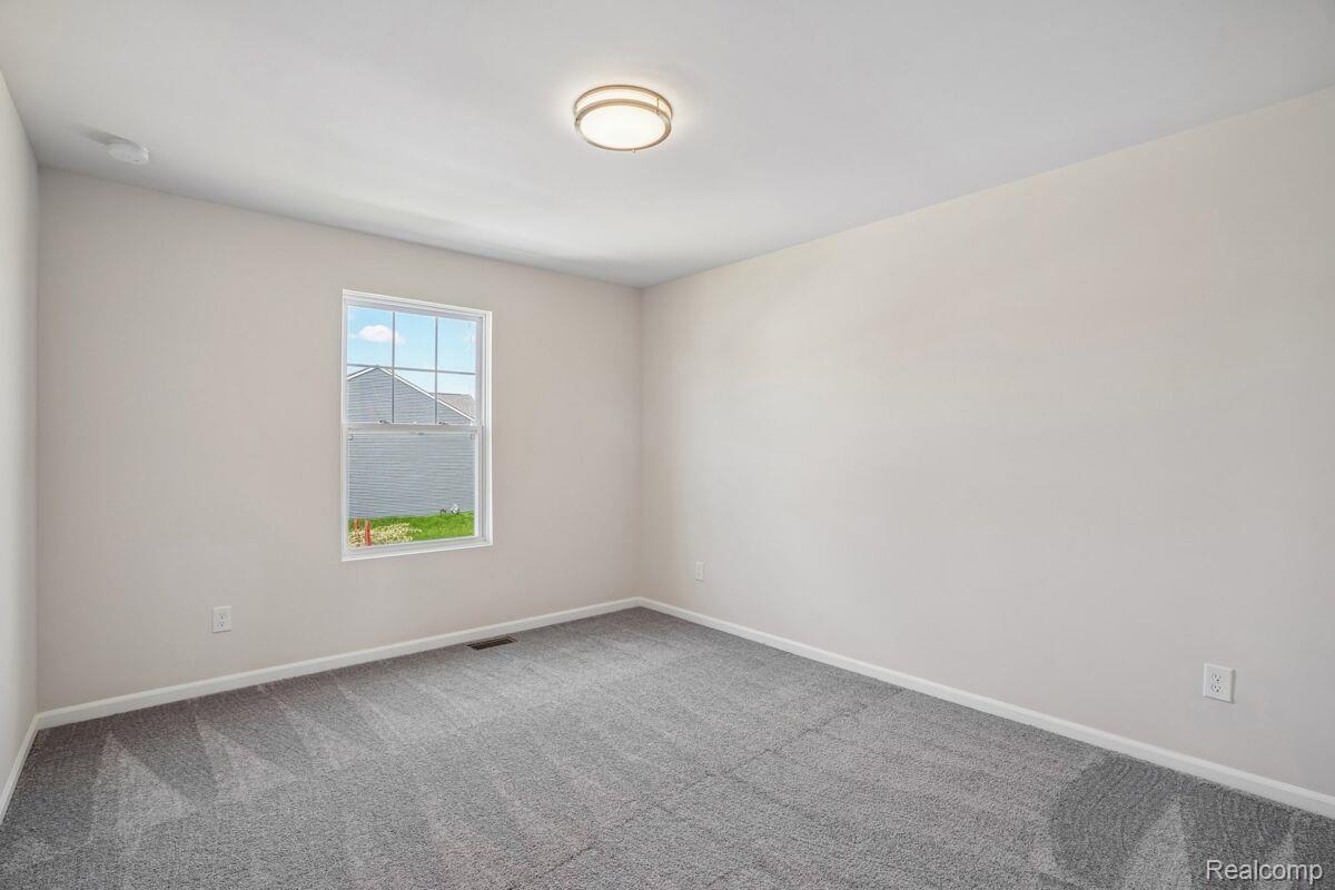 709 Whisperwood Way Property Photo 29