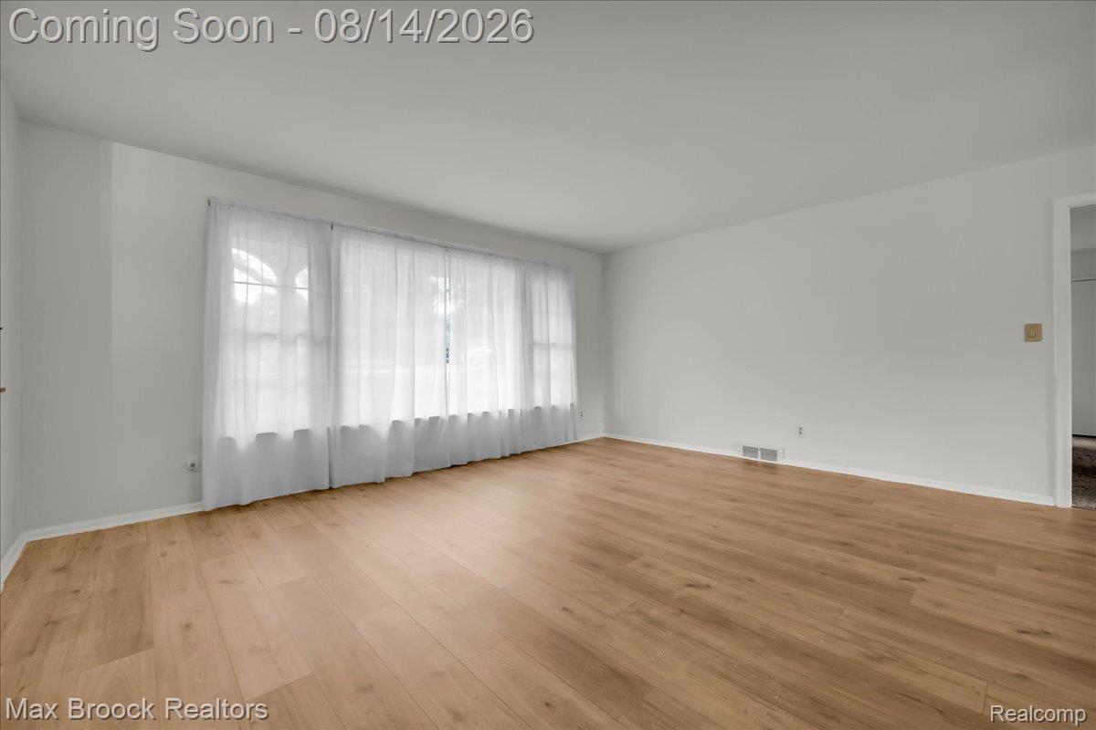 6695 W Dartmoor Road Property Photo 4