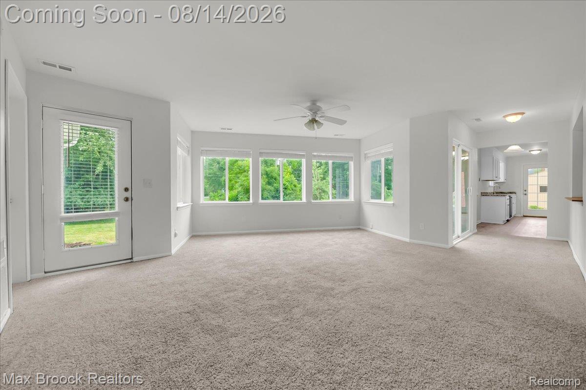 6695 W Dartmoor Road Property Photo 8