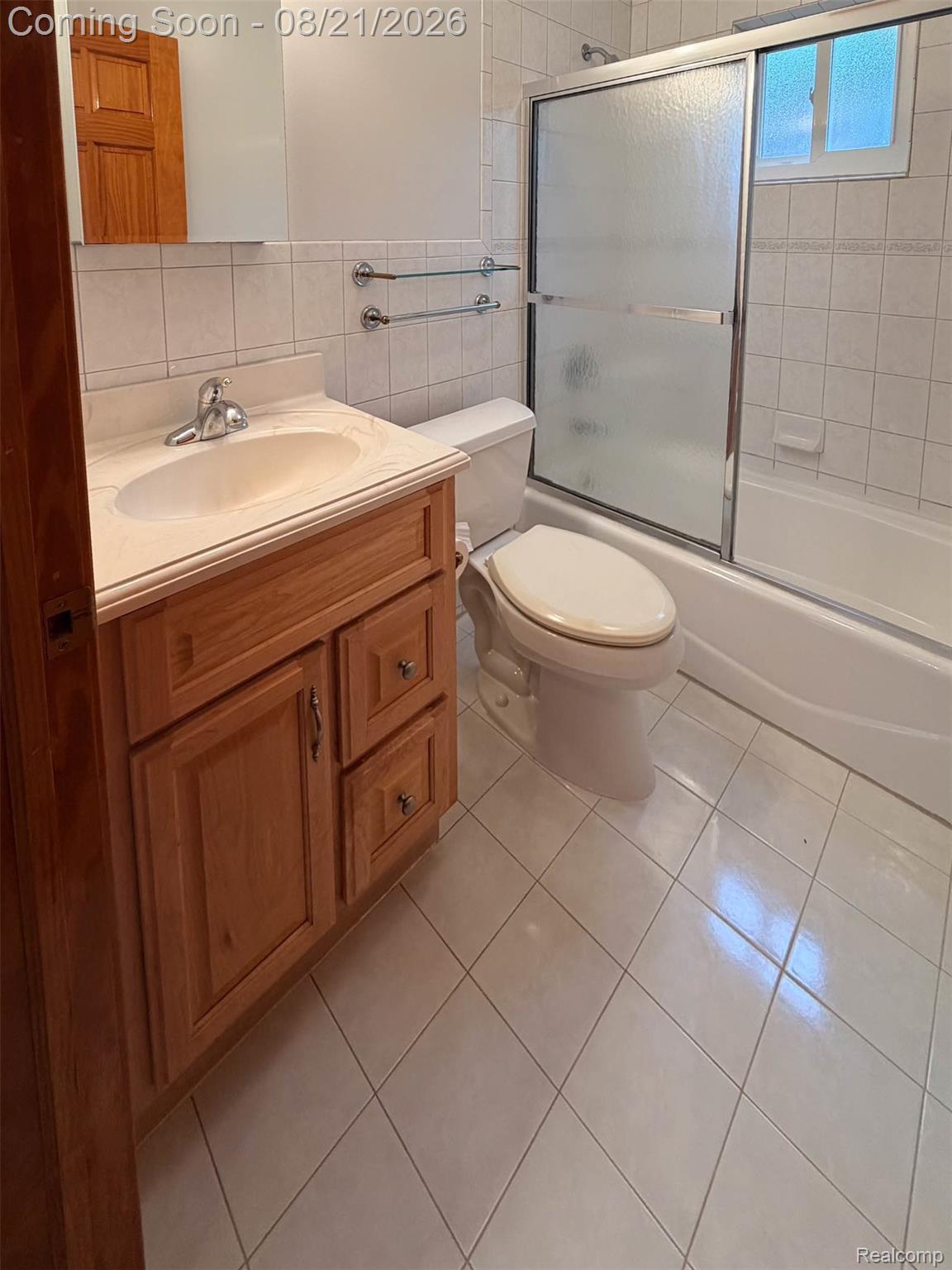 1261 S Birch Street Property Photo 10