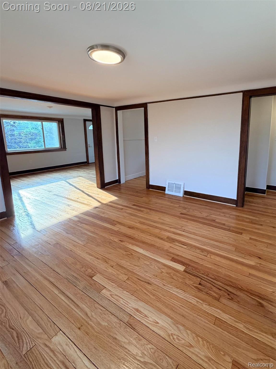 1261 S Birch Street Property Photo 25