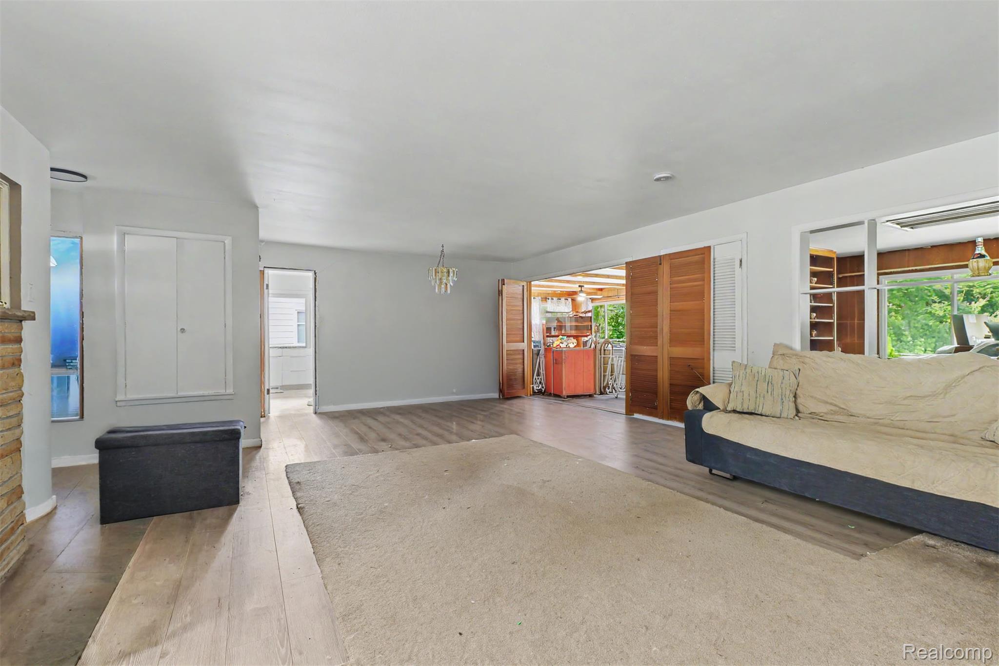 3216 Circle Drive Property Photo 6