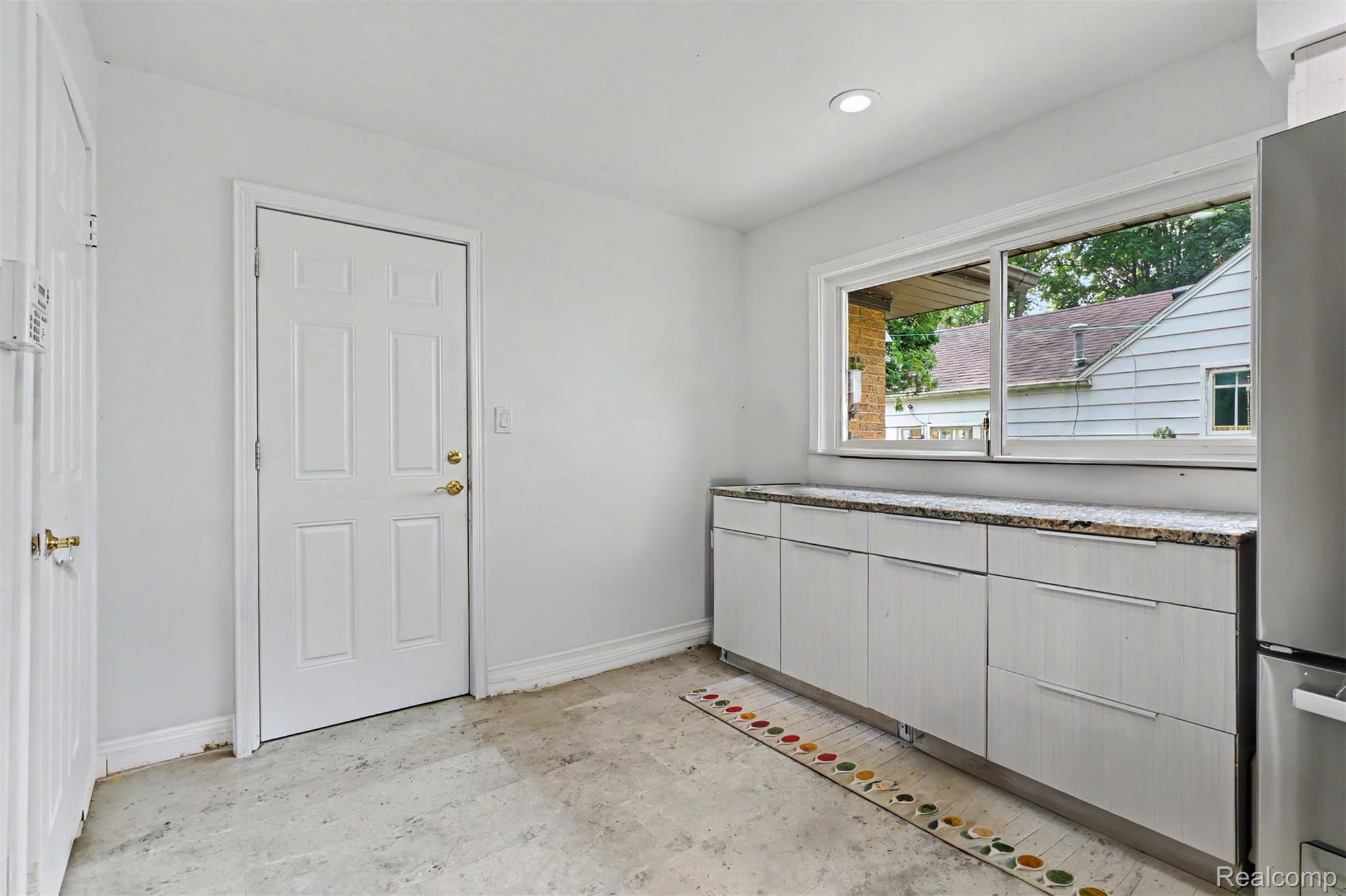 3216 Circle Drive Property Photo 12