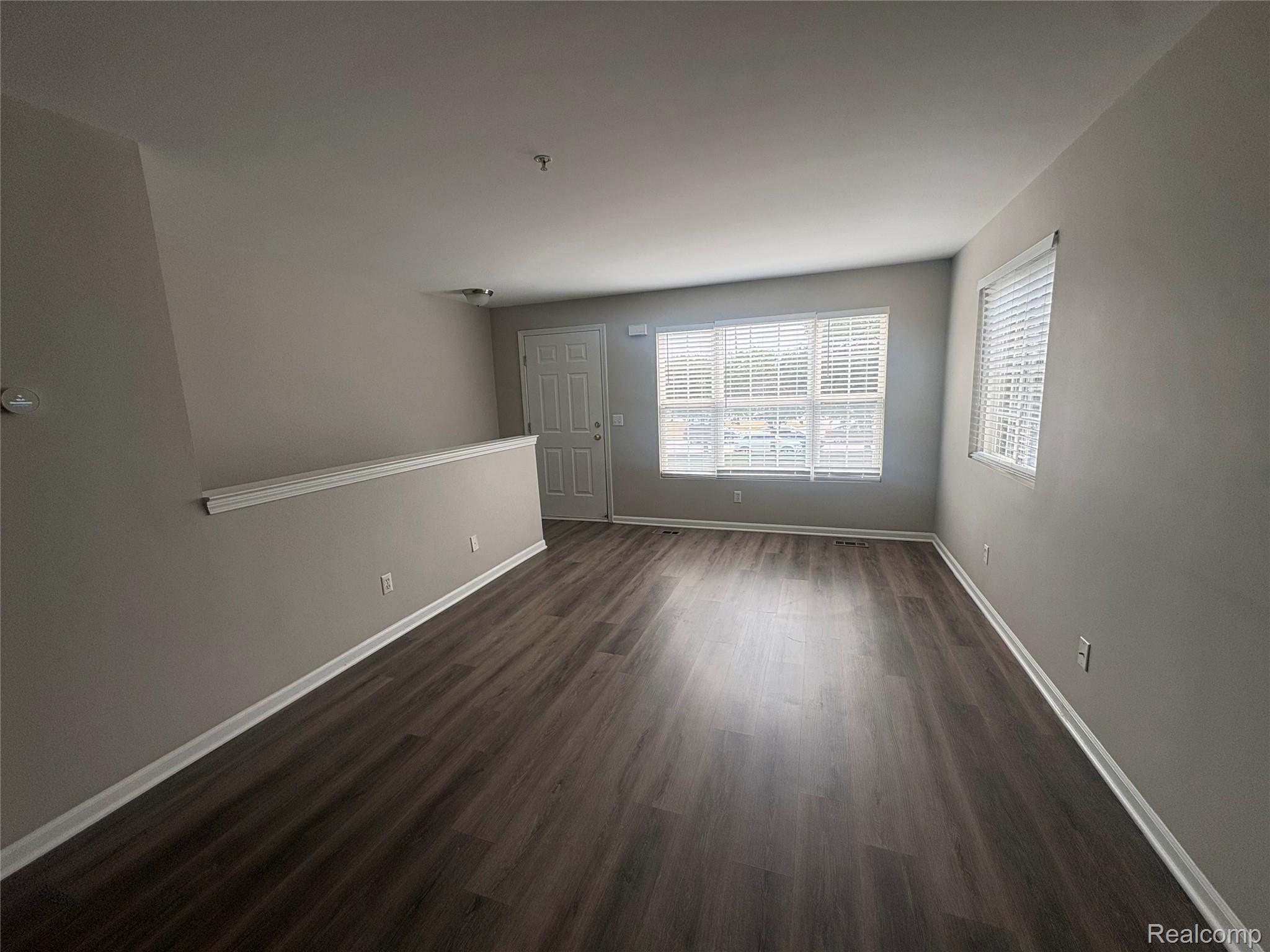 1123 Beaver Run Property Photo 3