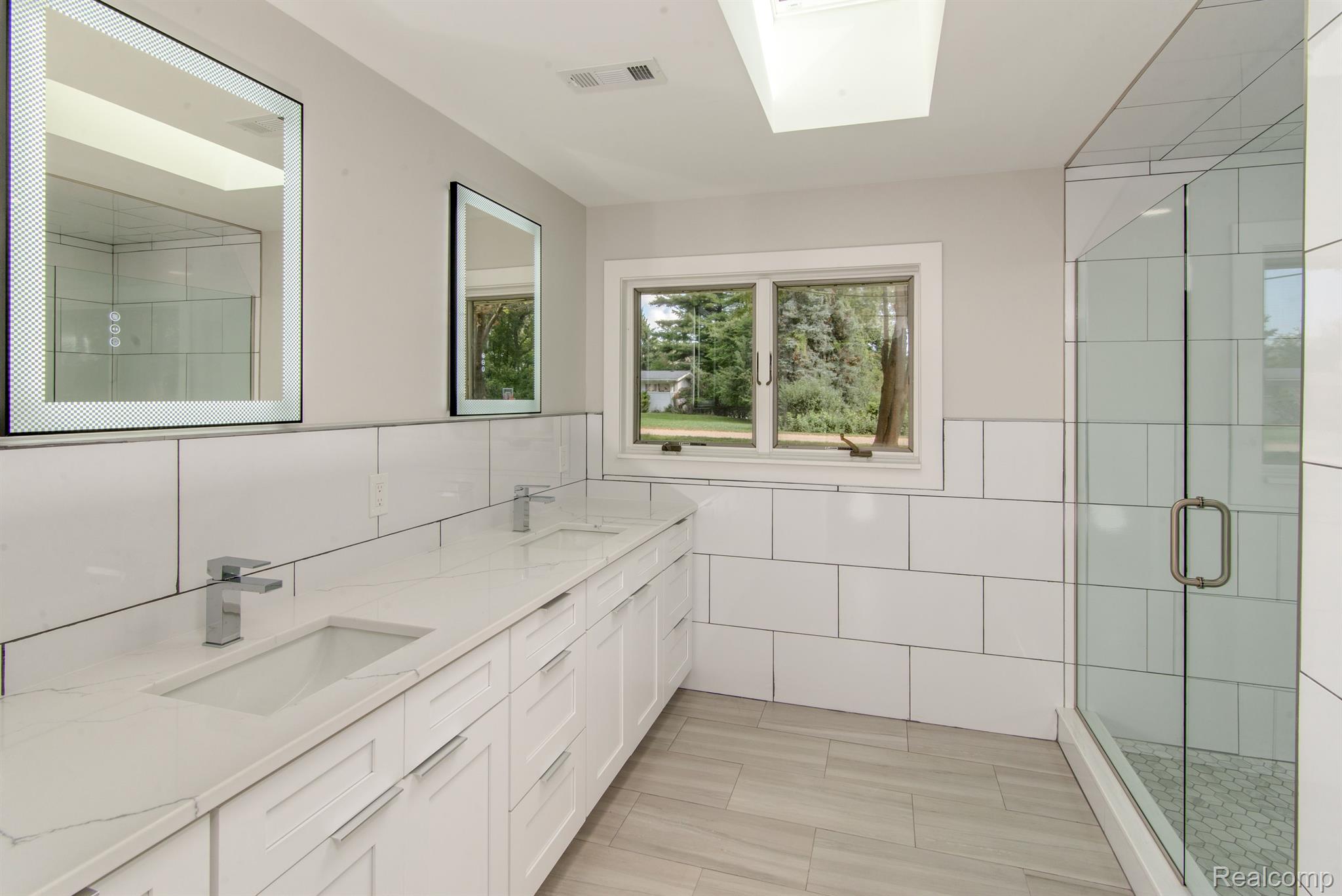 2800 Acorn Road Property Photo 18