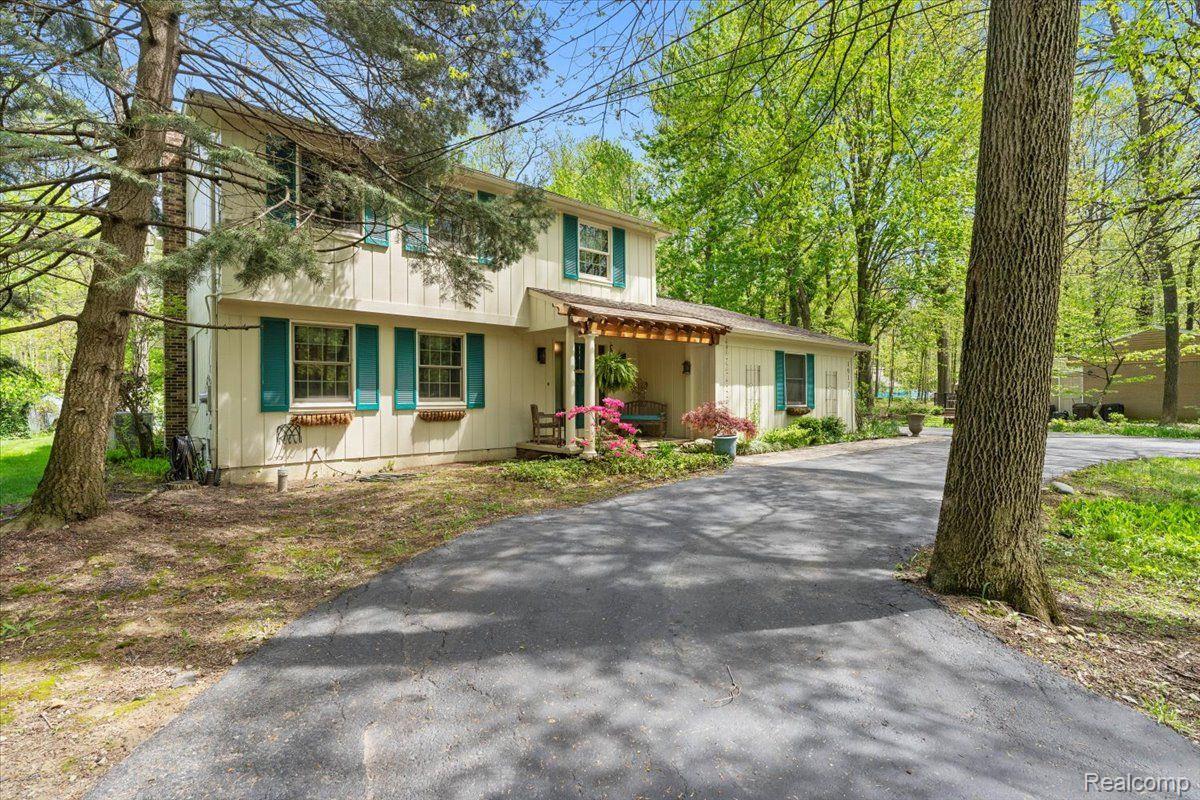 19177 Meridian Road Property Photo 2