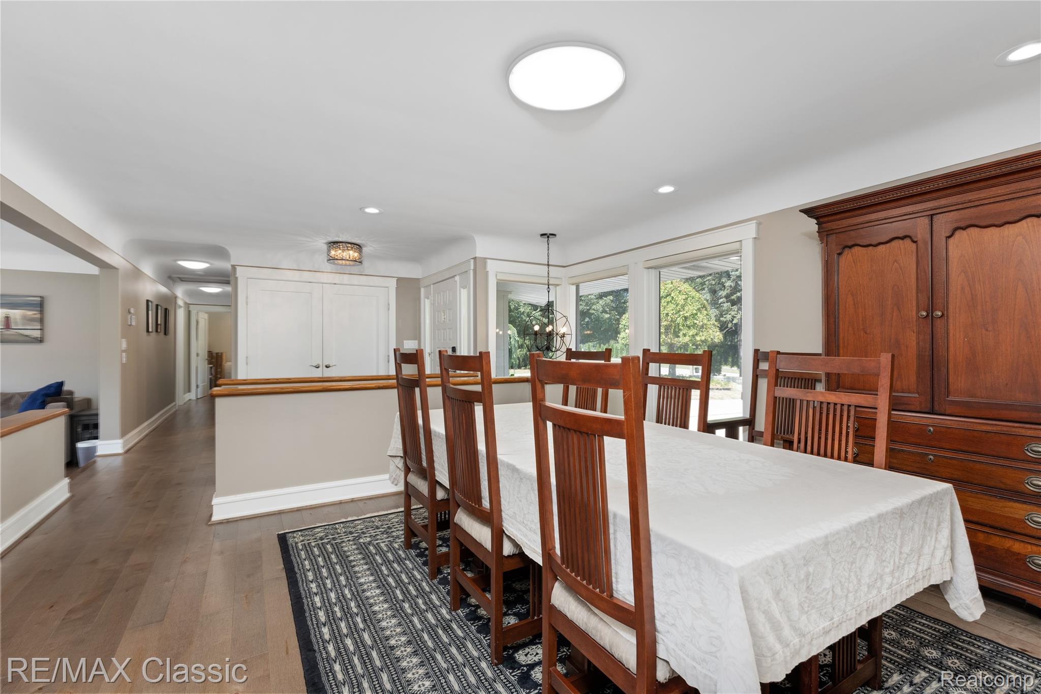 6600 Valley Spring Road Property Photo 16