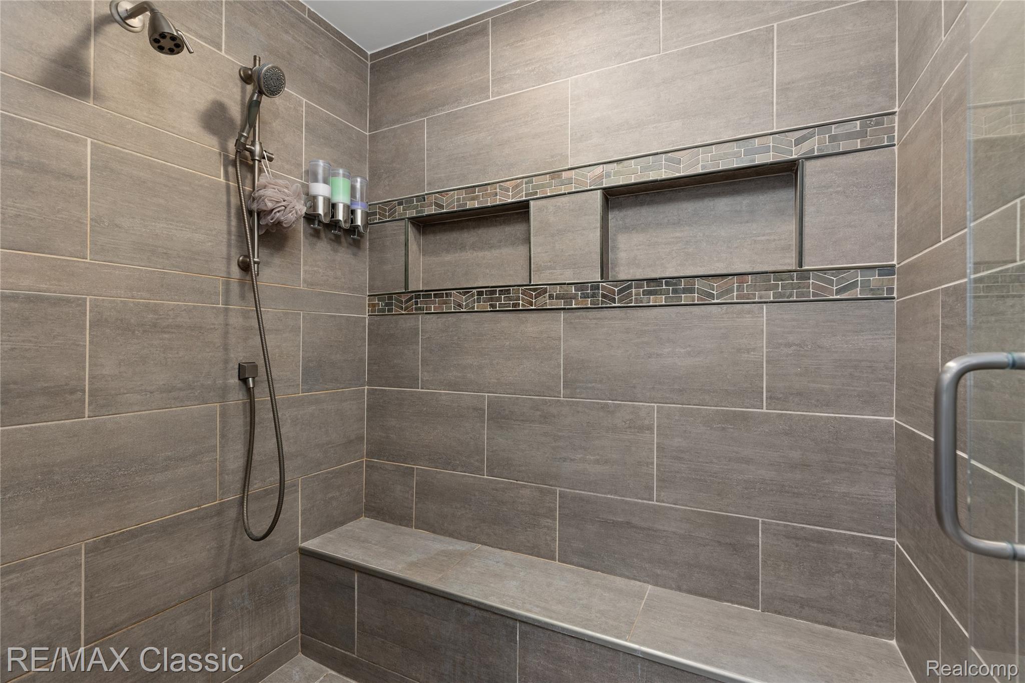 6600 Valley Spring Road Property Photo 21
