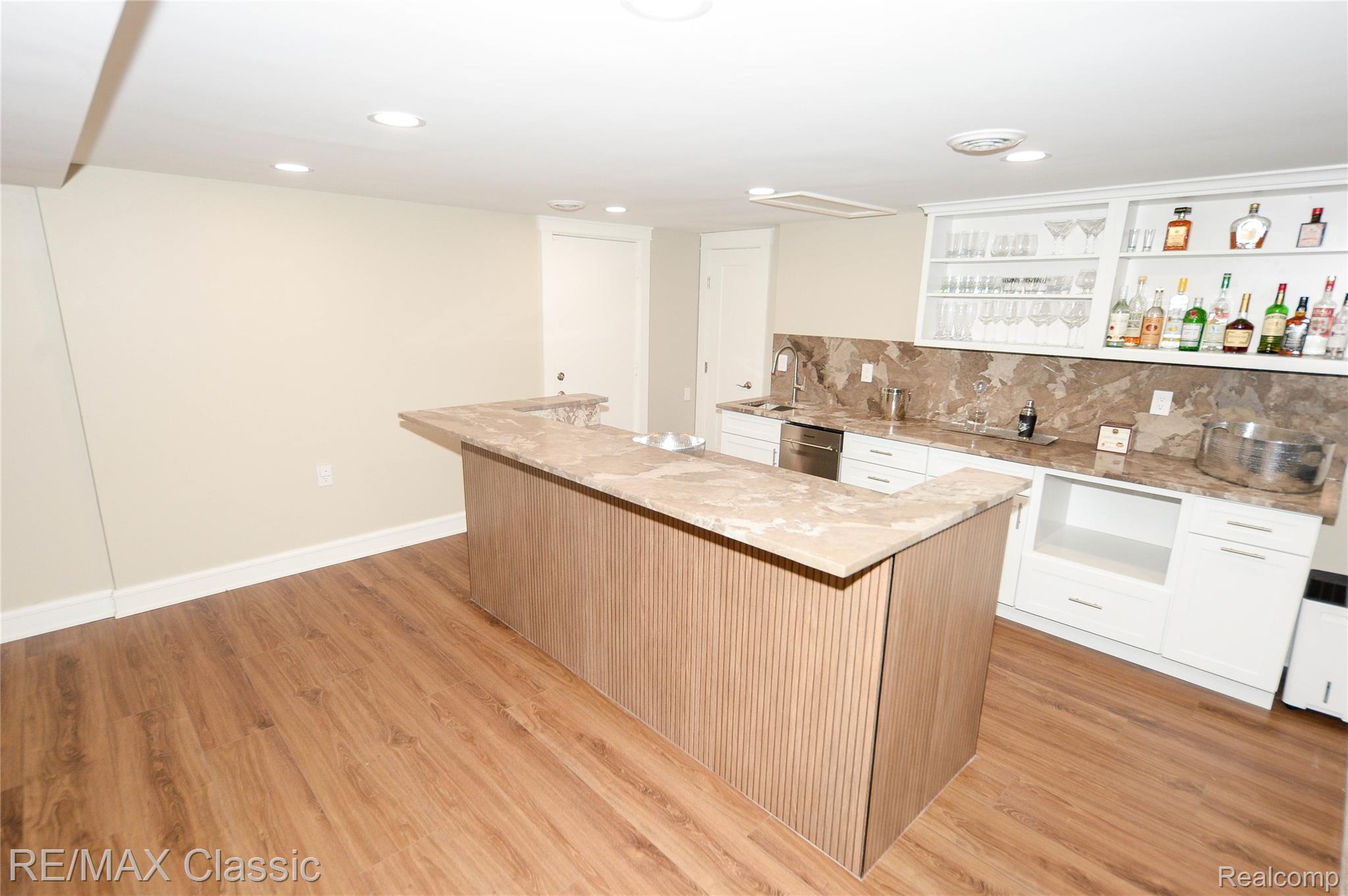 6600 Valley Spring Road Property Photo 32