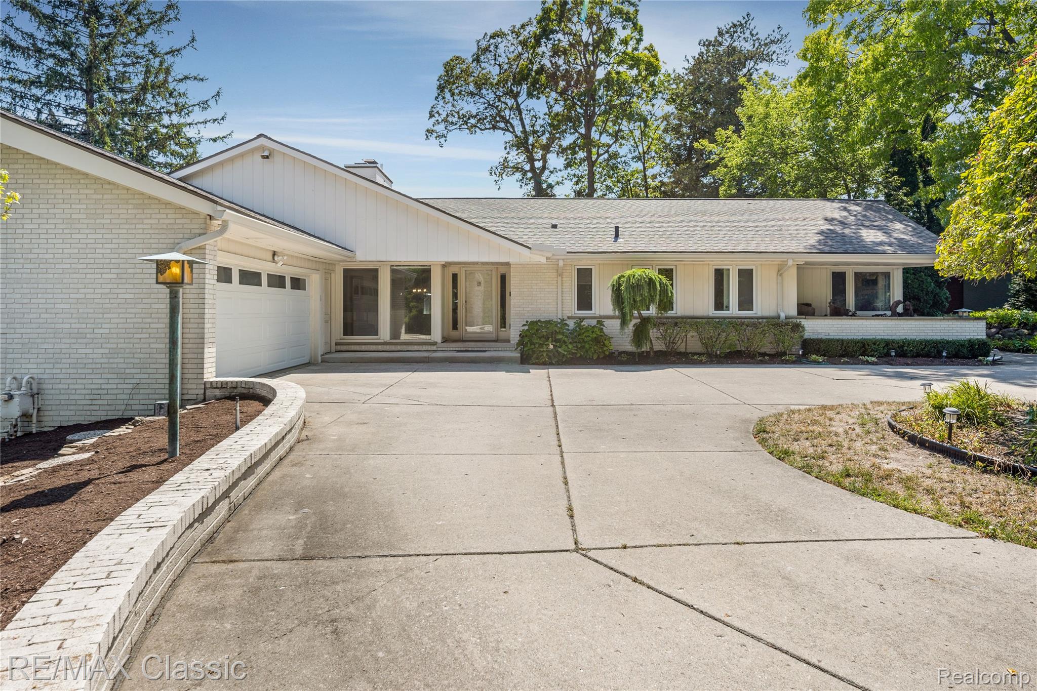 6600 Valley Spring Road Property Photo 60