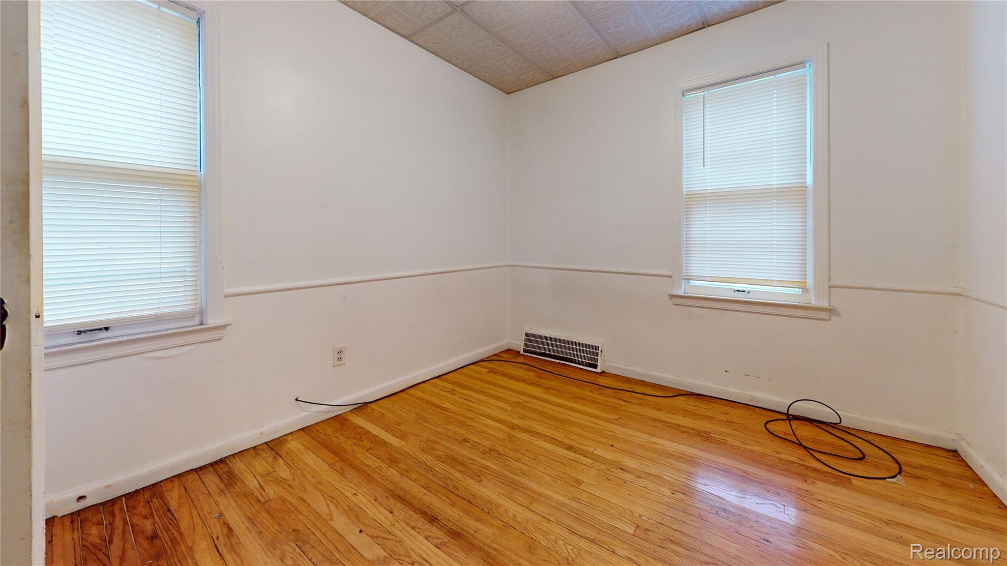 12108 Wayburn Street Property Photo 17
