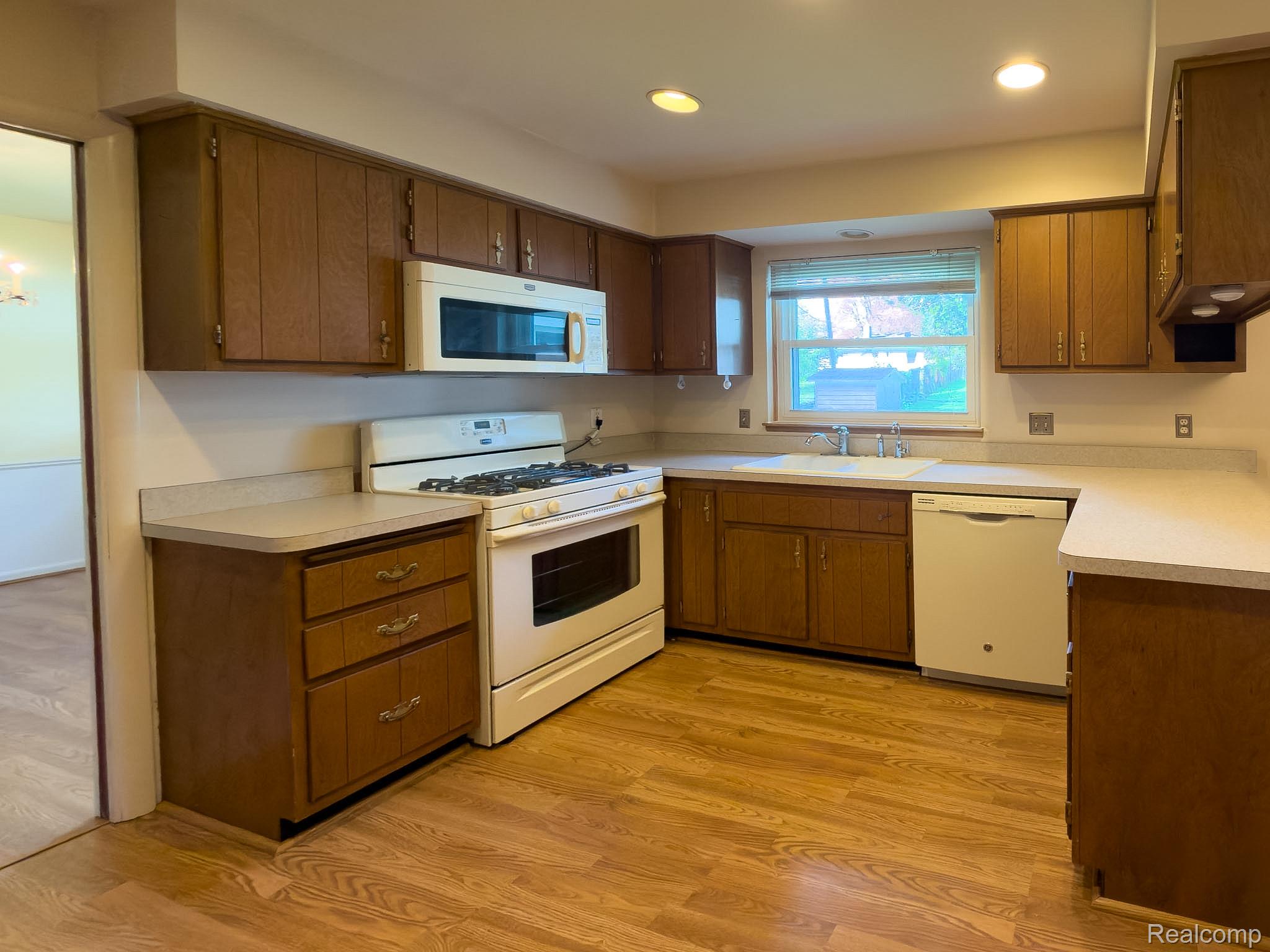 1353 Alhi Street Property Photo 6
