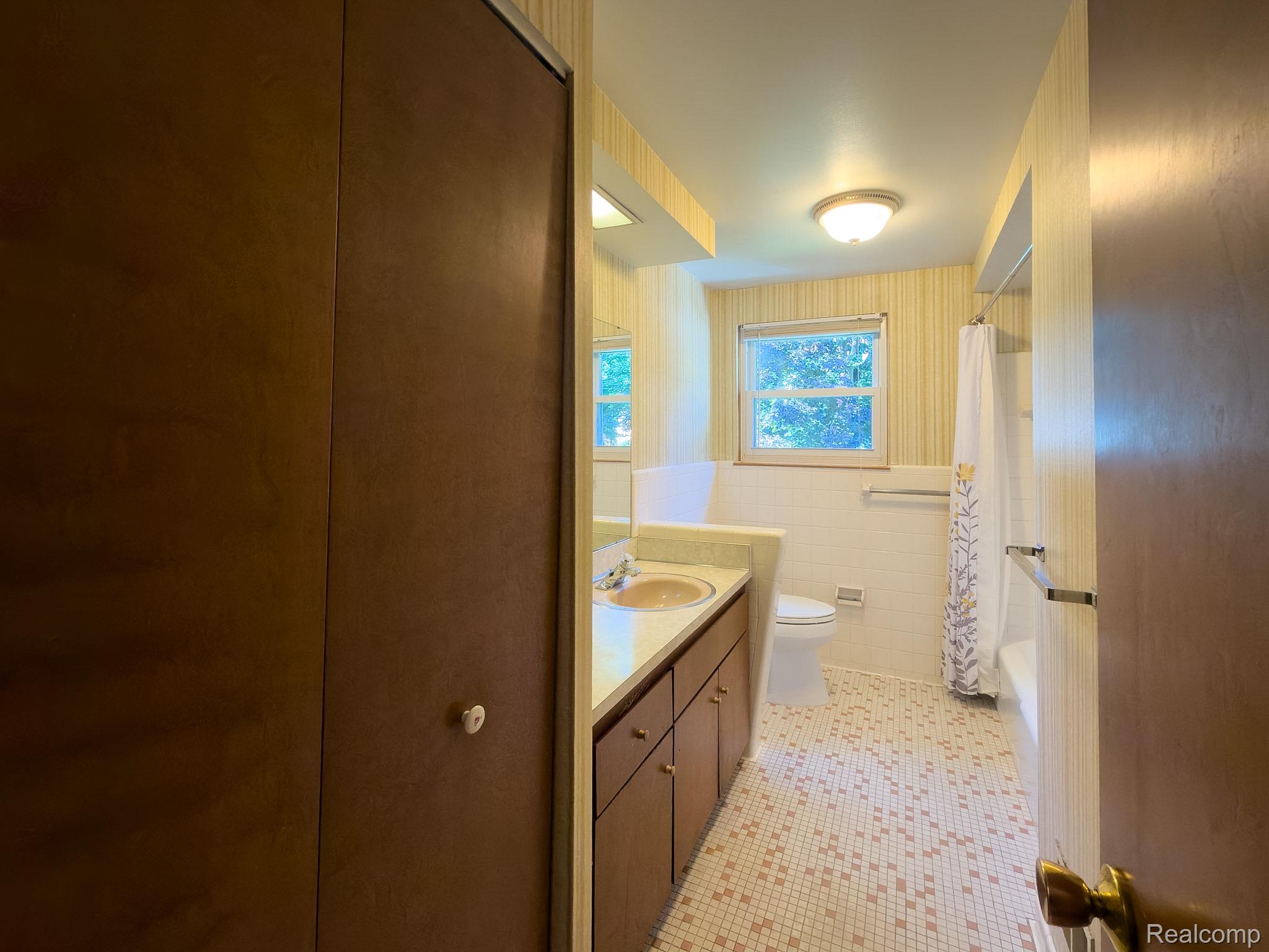 1353 Alhi Street Property Photo 23