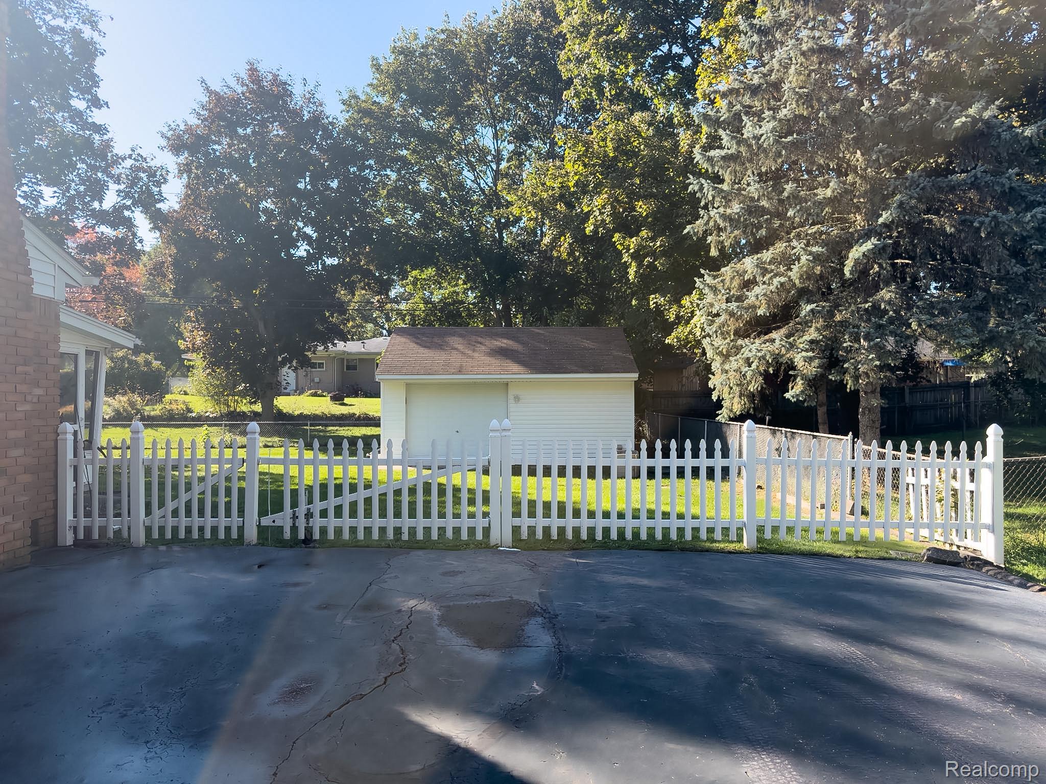 1353 Alhi Street Property Photo 41