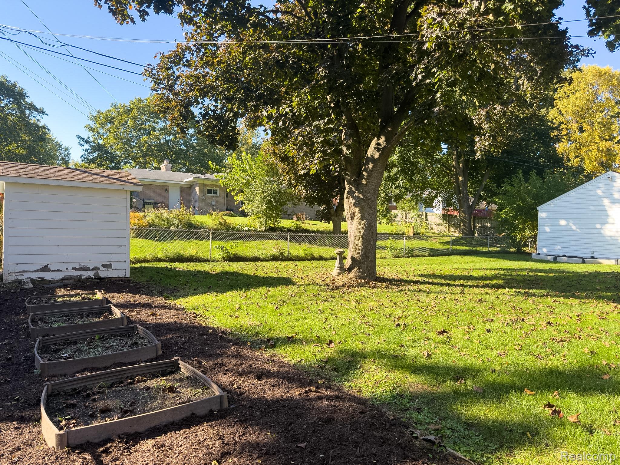 1353 Alhi Street Property Photo 47