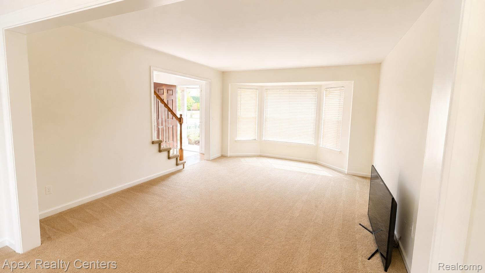 45132 Hanford Road Property Photo 9