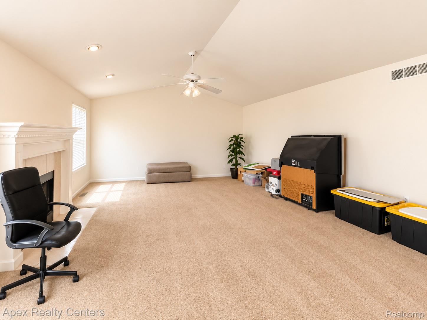 45132 Hanford Road Property Photo 16