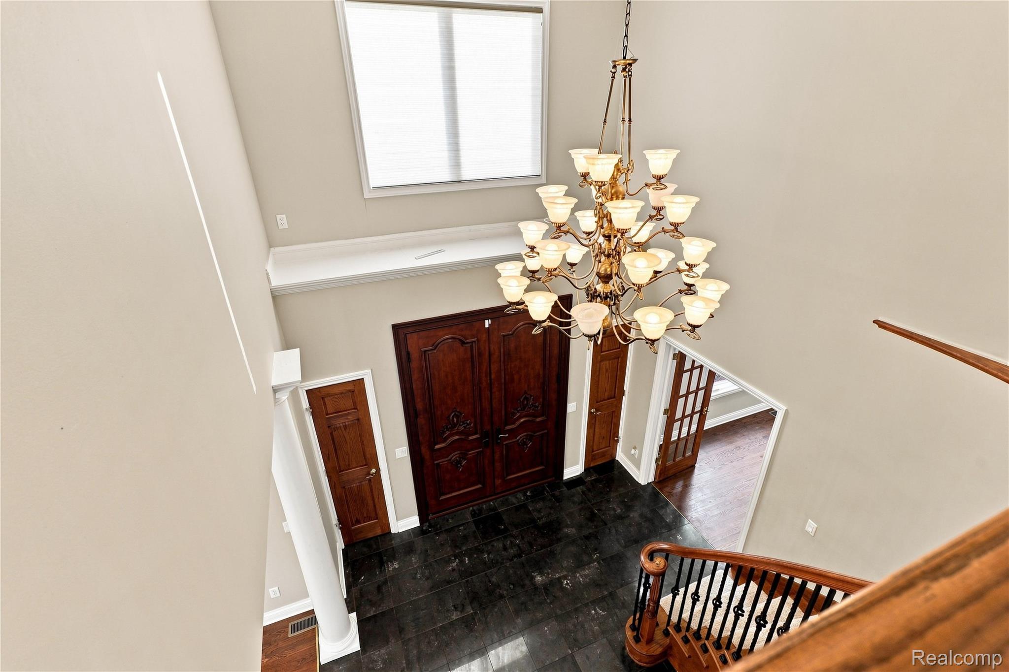 8263 Pine Hollow Trail Property Photo 24